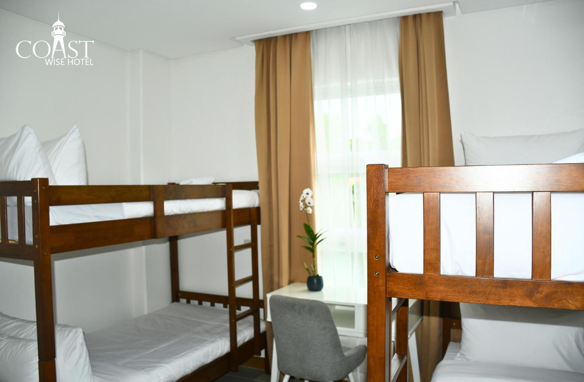 Quadruple Room - Photo 2