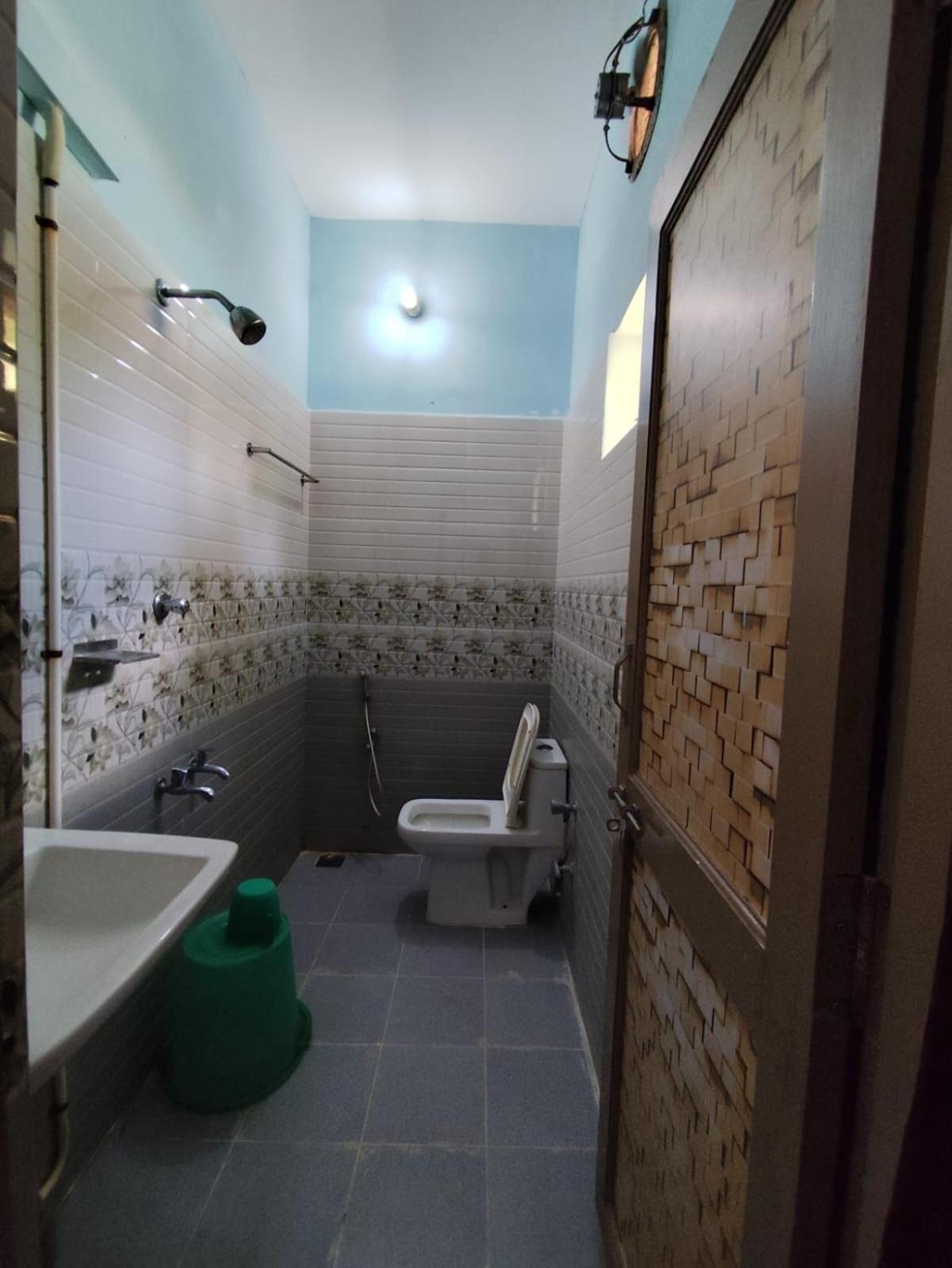 Deluxe Triple Room - Photo 22
