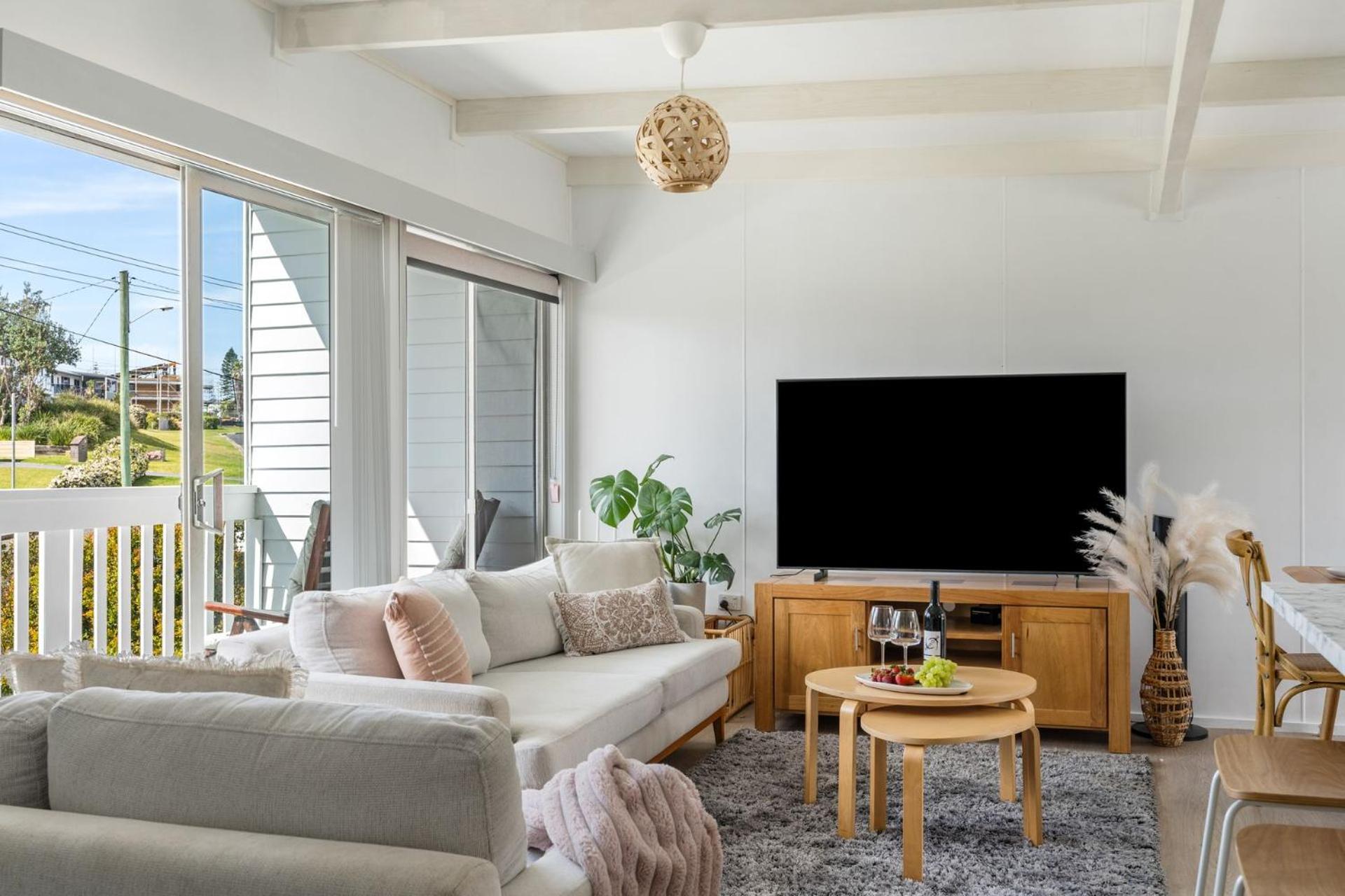 Three-Bedroom House photo 1