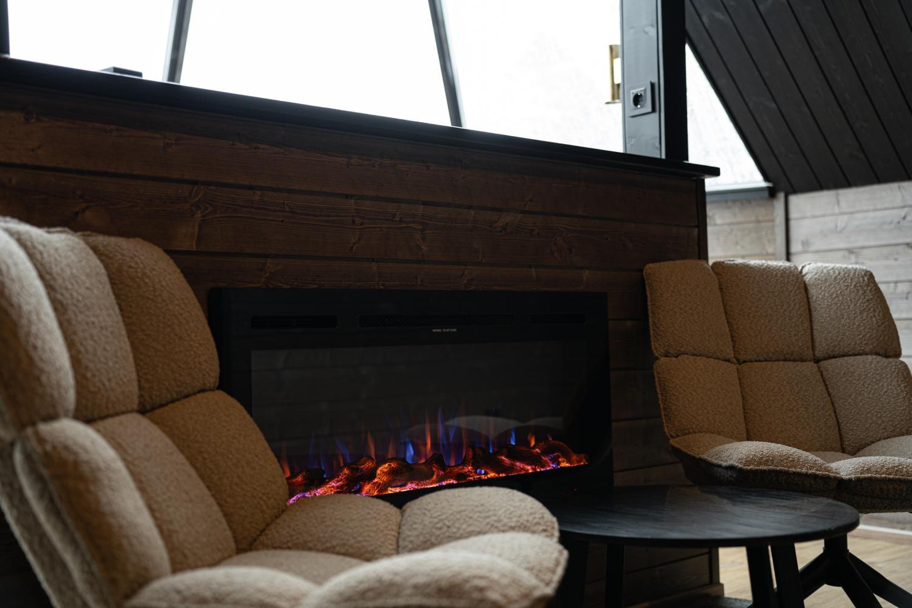  Aurora Premium Cabin photo 3