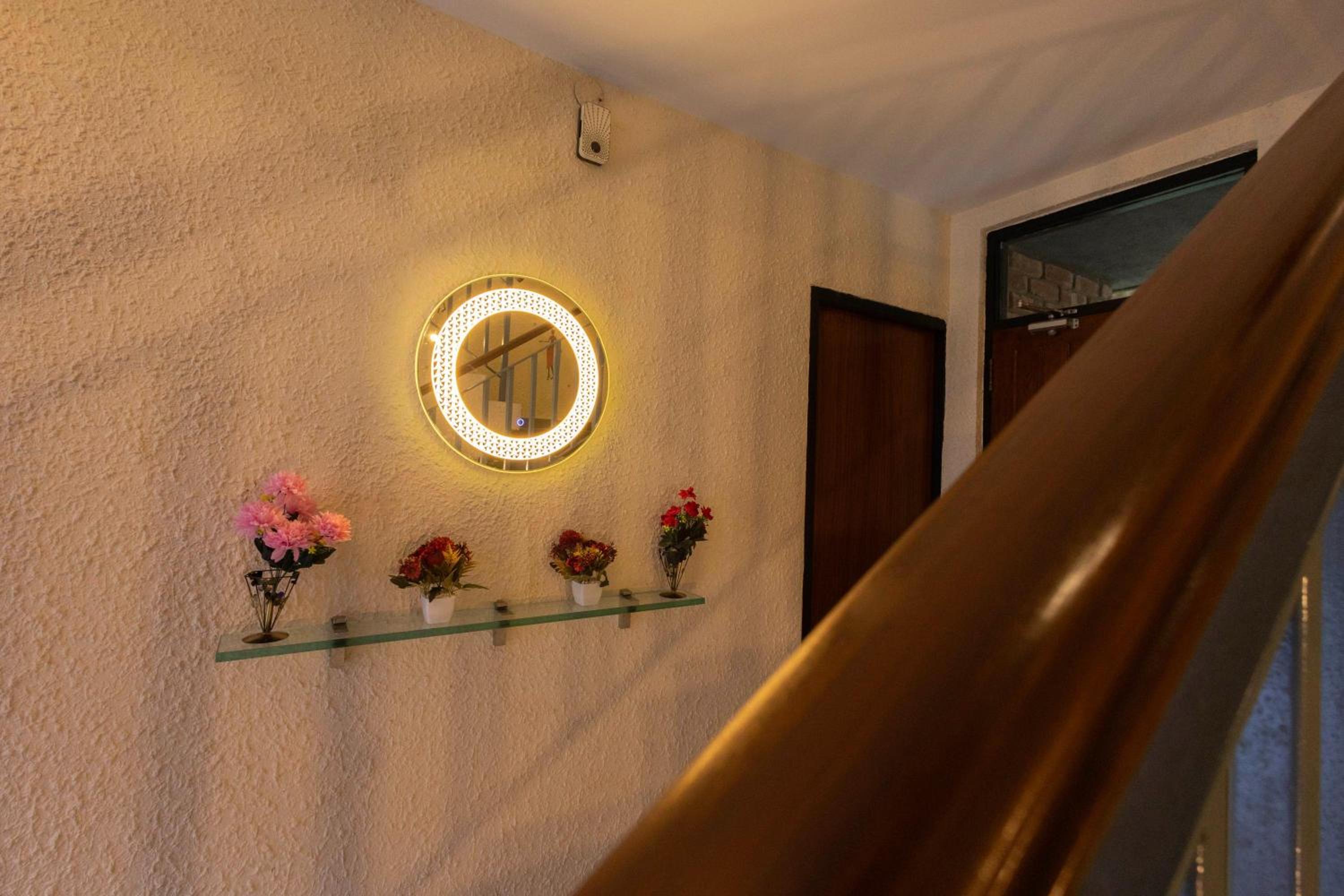Villa photo 2