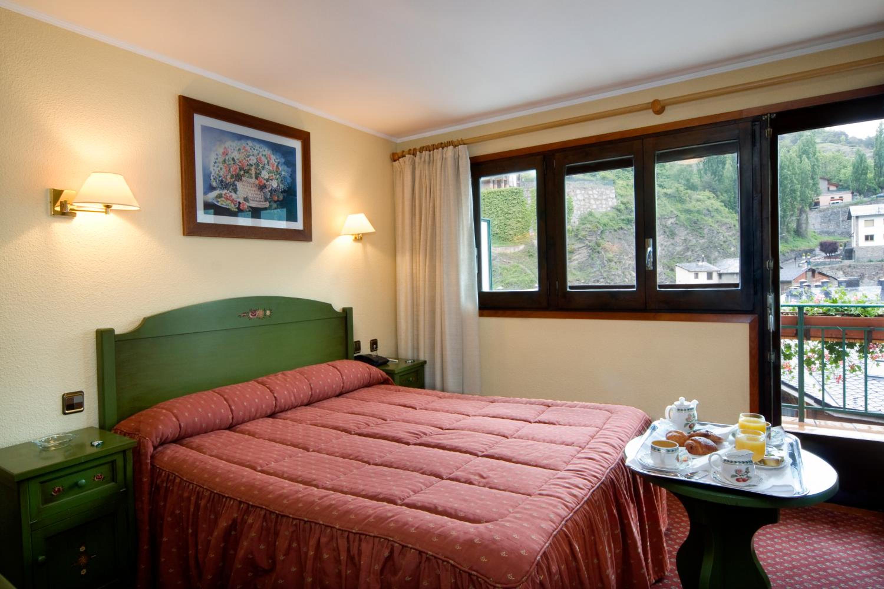 Double Room with Garden View photo 2