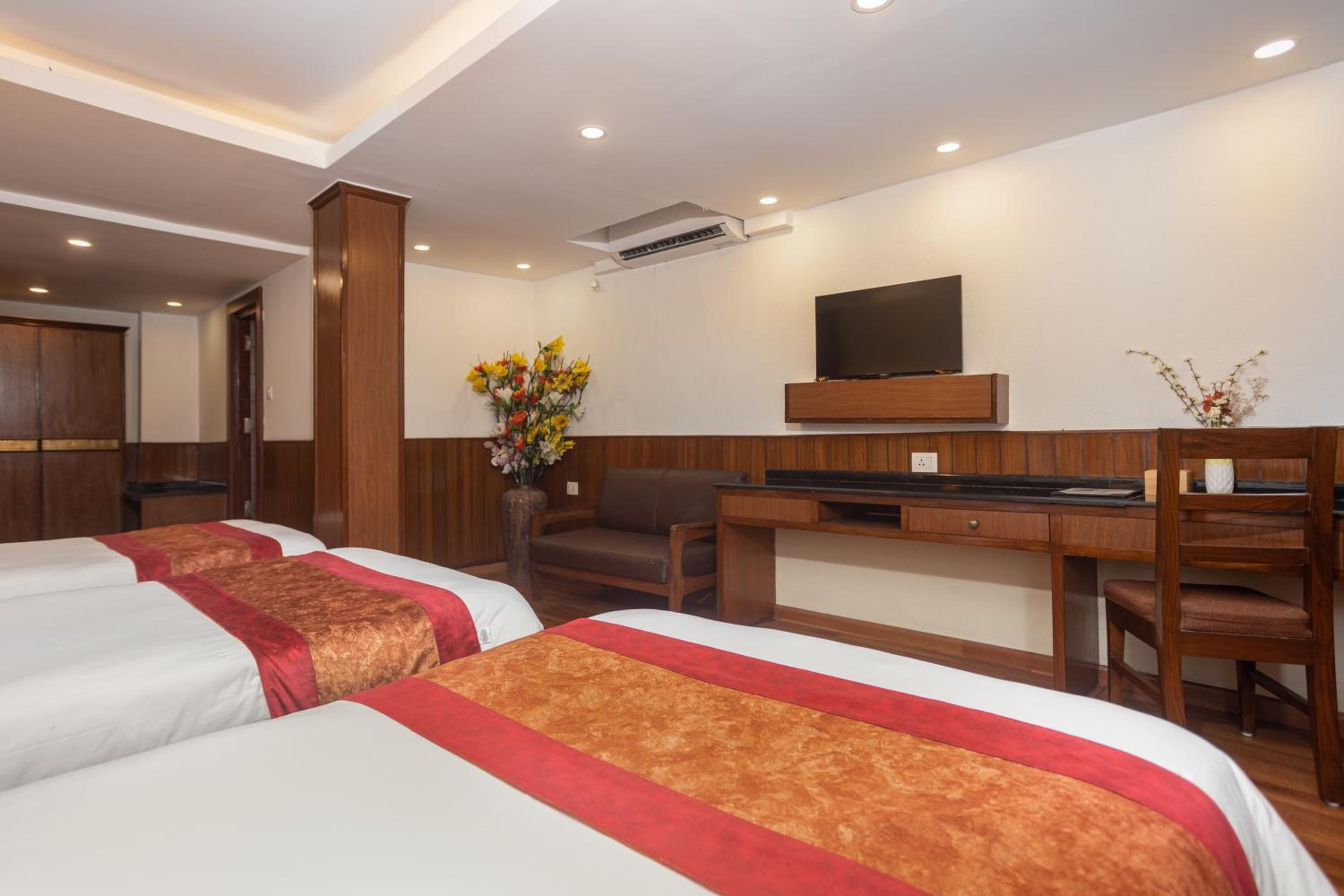 Deluxe Triple Room - Free Airport Pickup - Photo 12