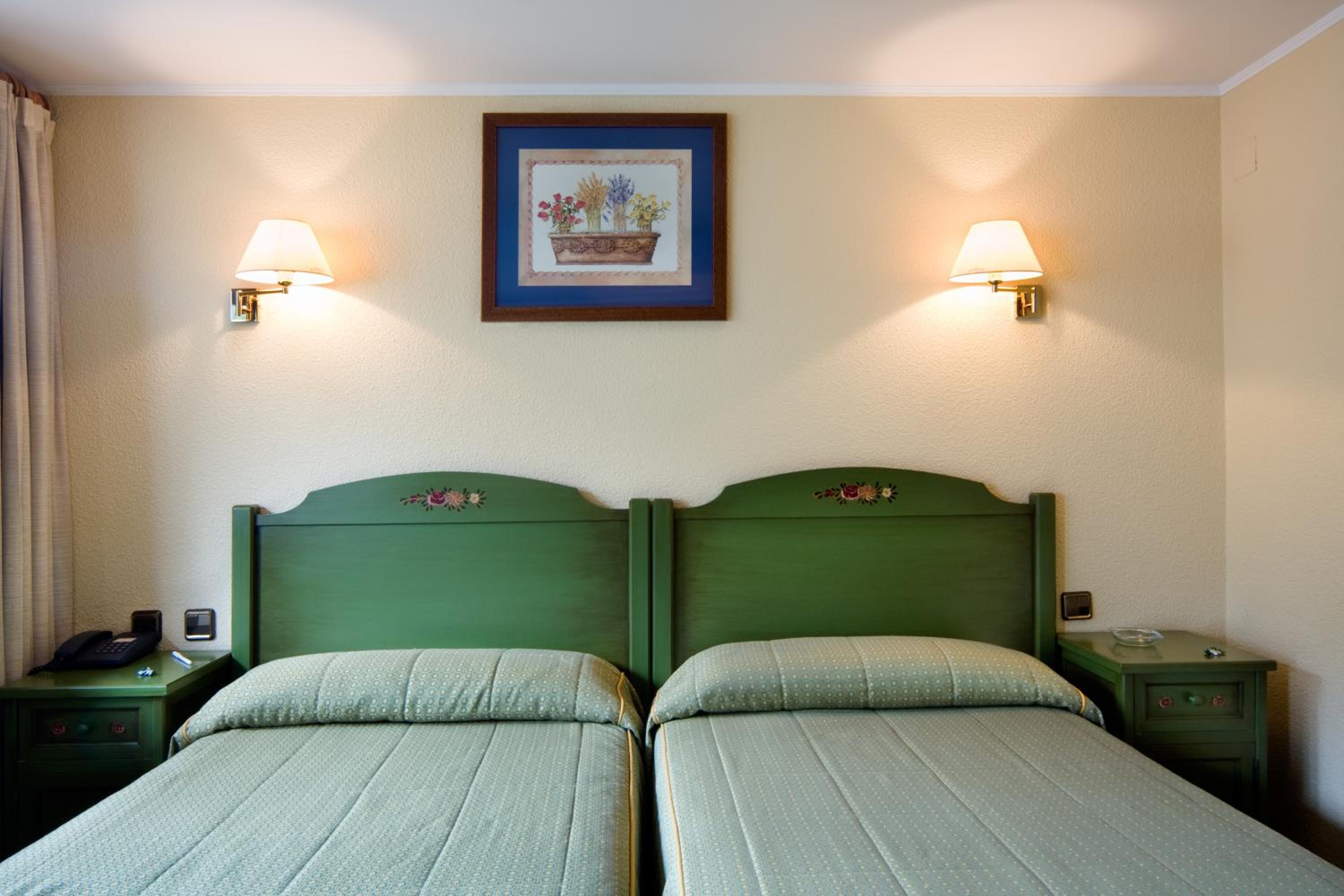 Single Room photo 1