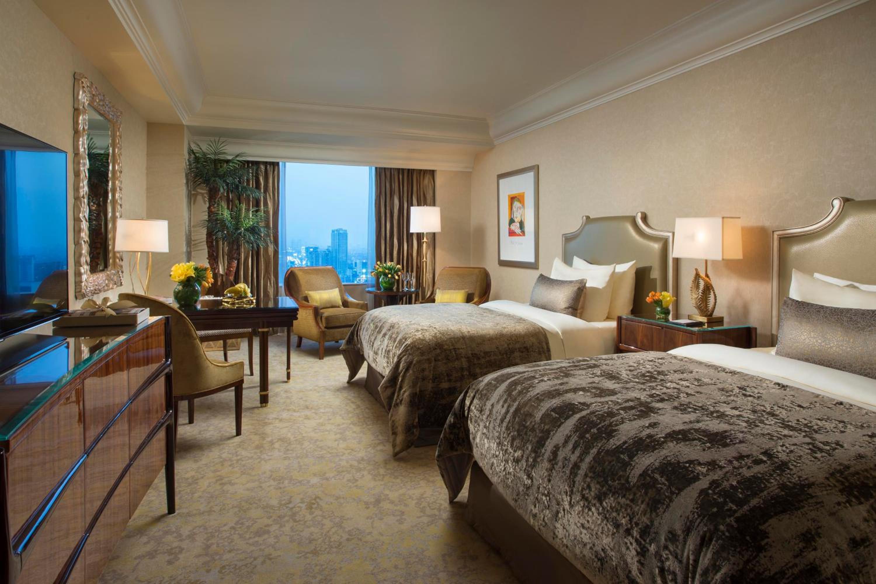 Signature Twin Room
