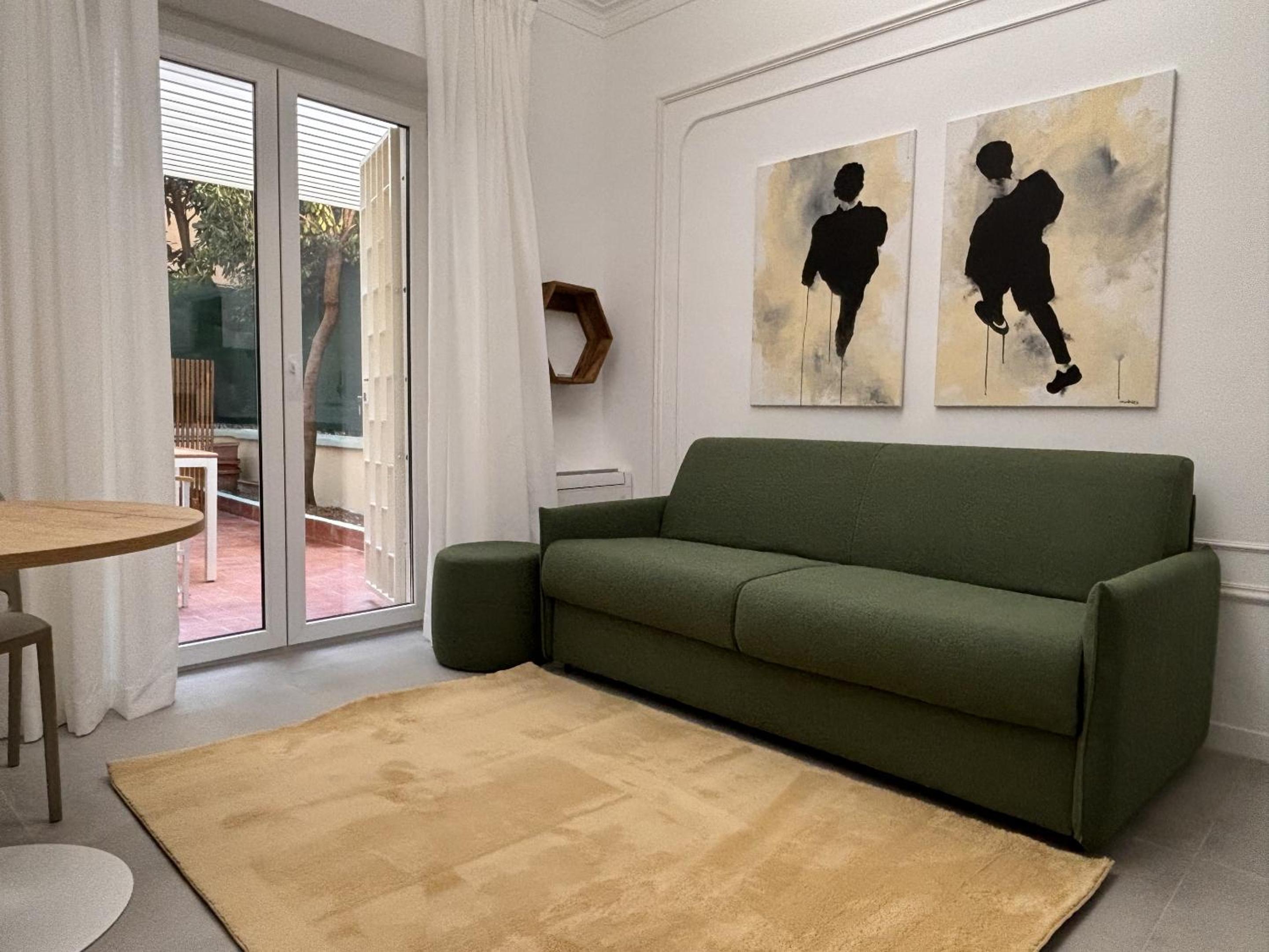Deluxe One-Bedroom Apartment with Garden View
