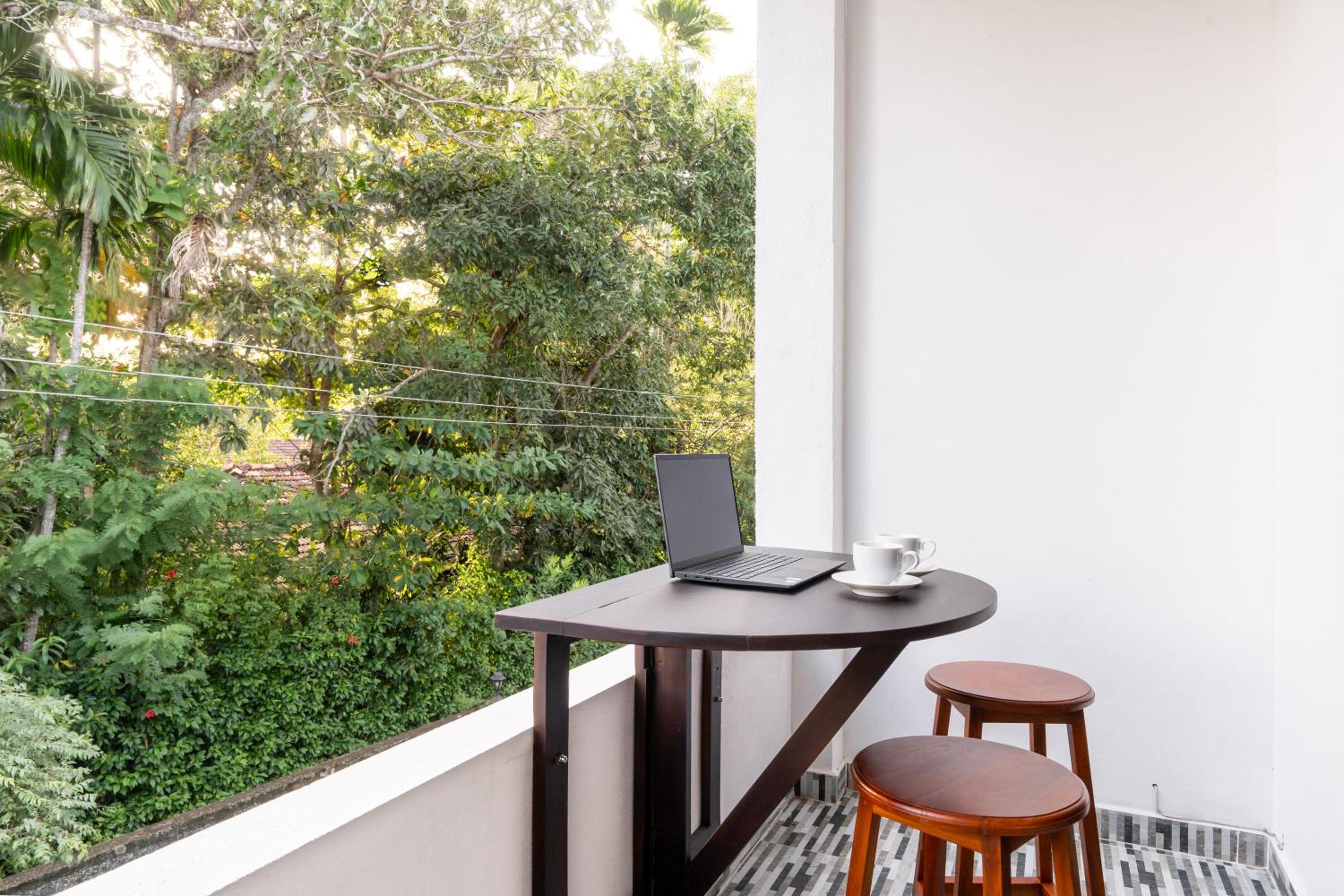 Double Room with Balcony photo 2