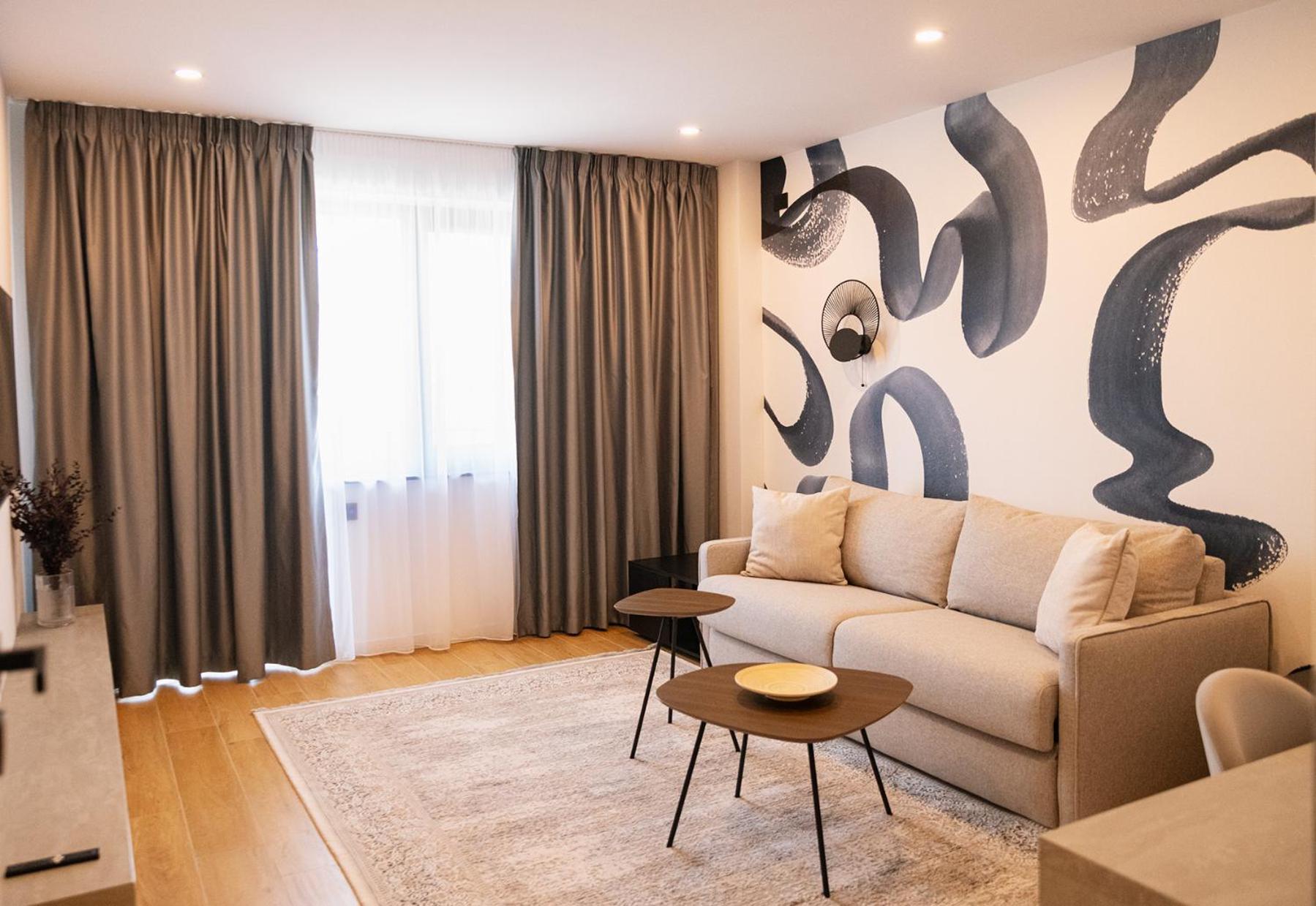 One-Bedroom Premium Apartment photo 1