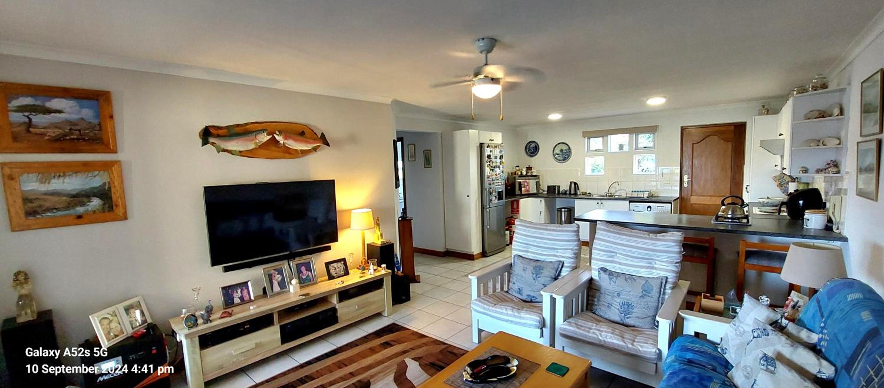 Two-Bedroom Apartment - Photo 39