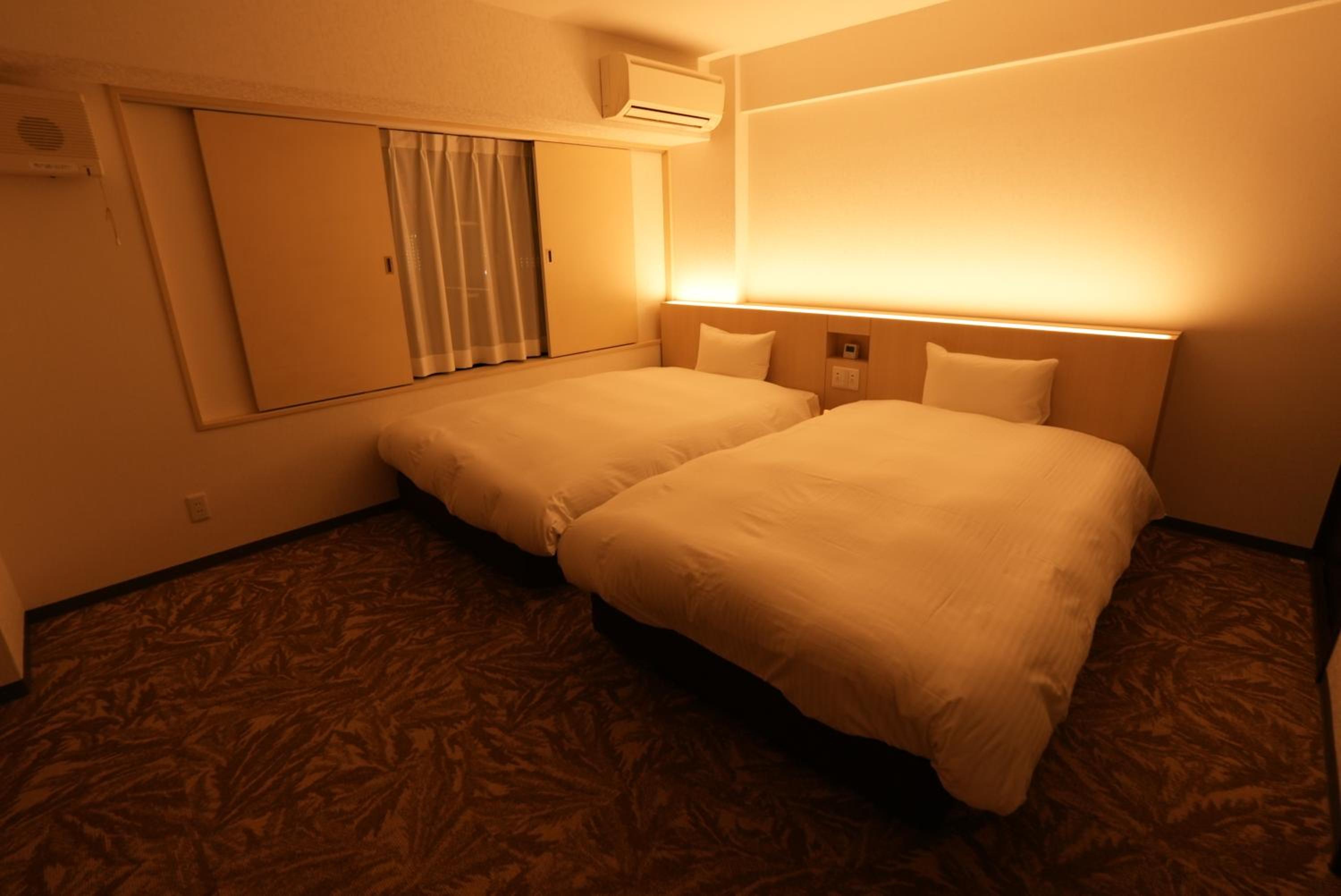Superior Twin Room - Photo 2