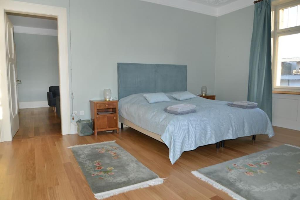 Villa photo 1