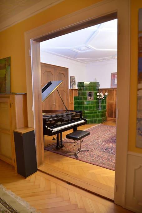 Villa photo 3