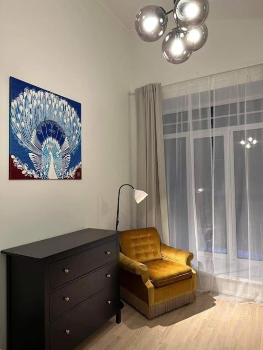 One-Bedroom Apartment photo 3