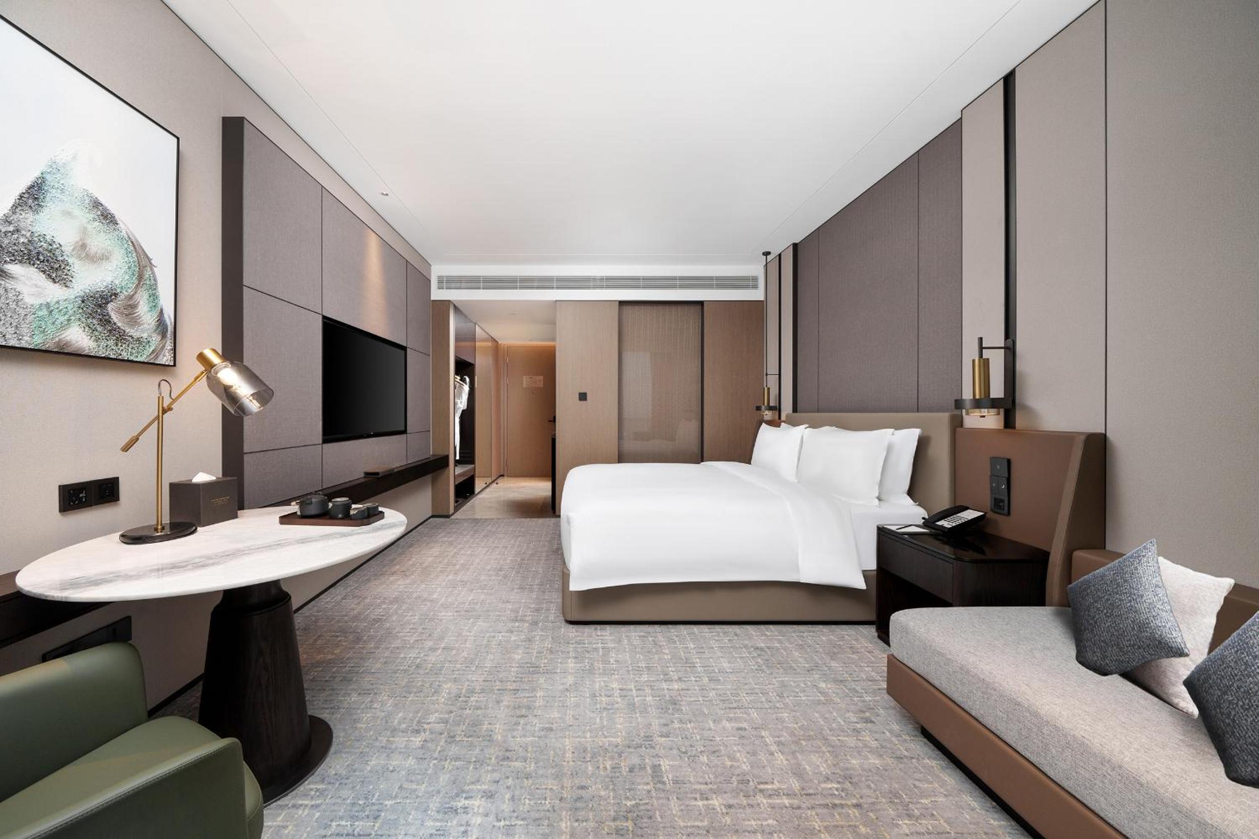 Superior Executive King Room photo 2