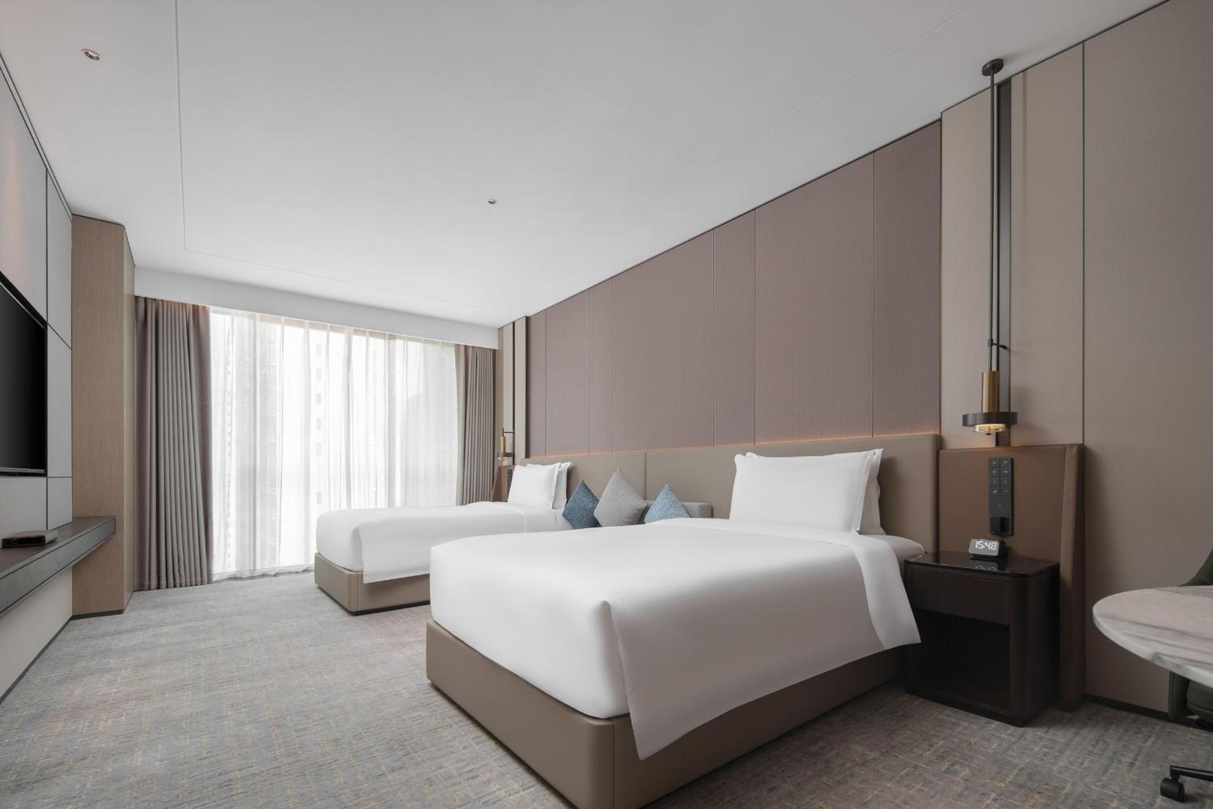Deluxe Twin Room photo 2