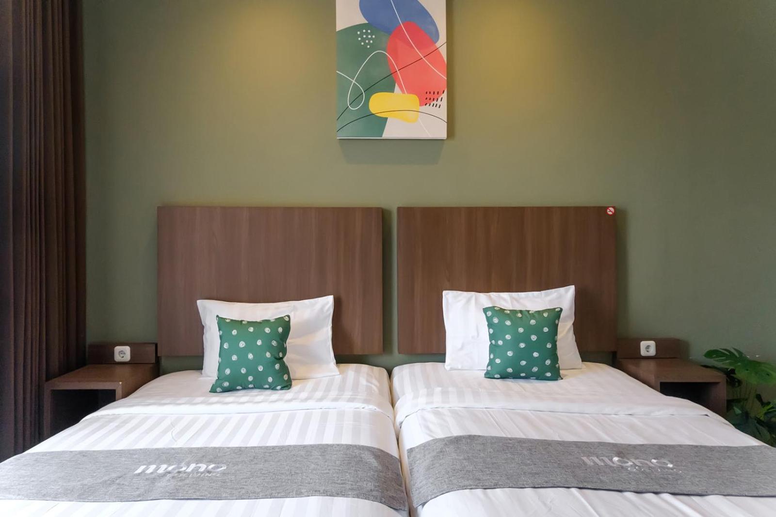 Deluxe Twin Room photo 3