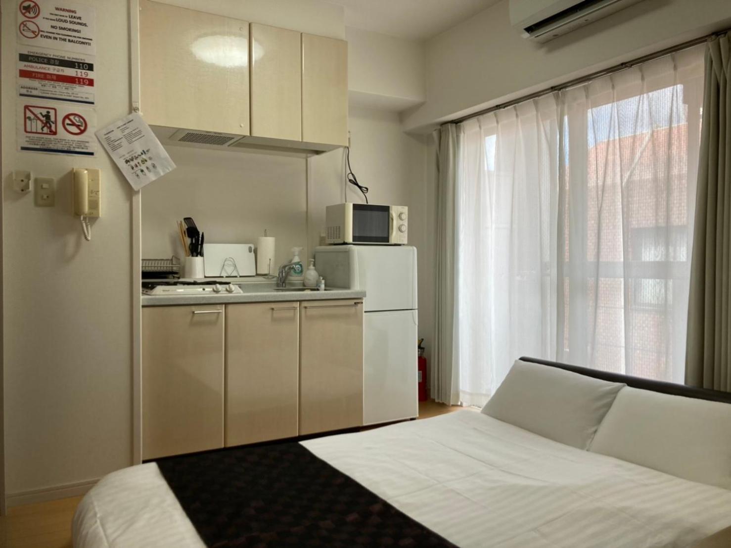 One-Bedroom Apartment photo 2