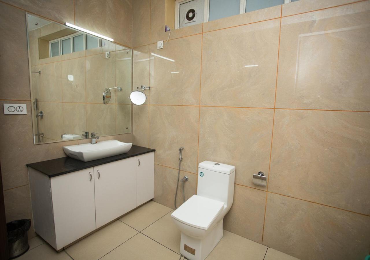 Suite Room - Photo 3