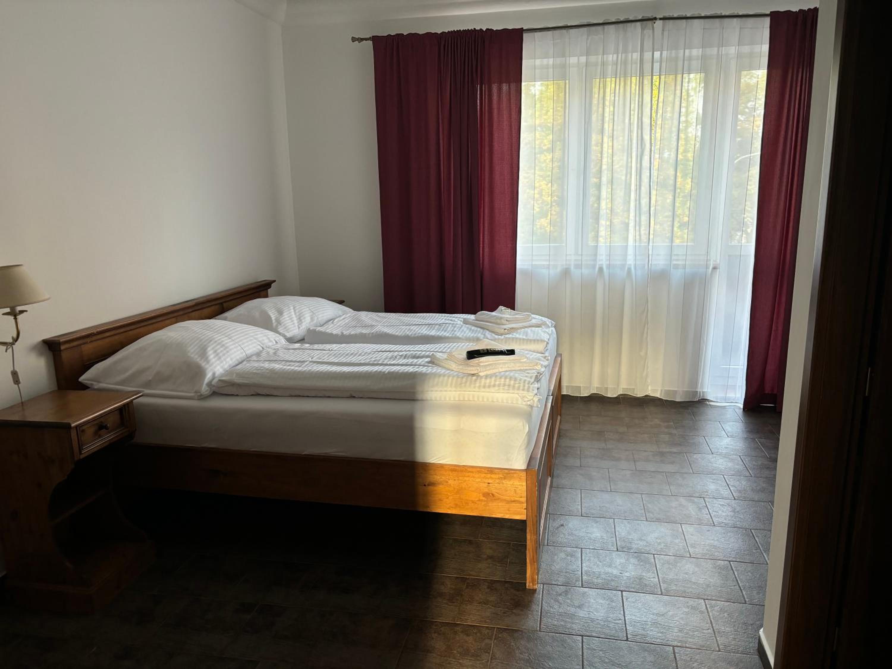 Twin Room with Balcony photo 3