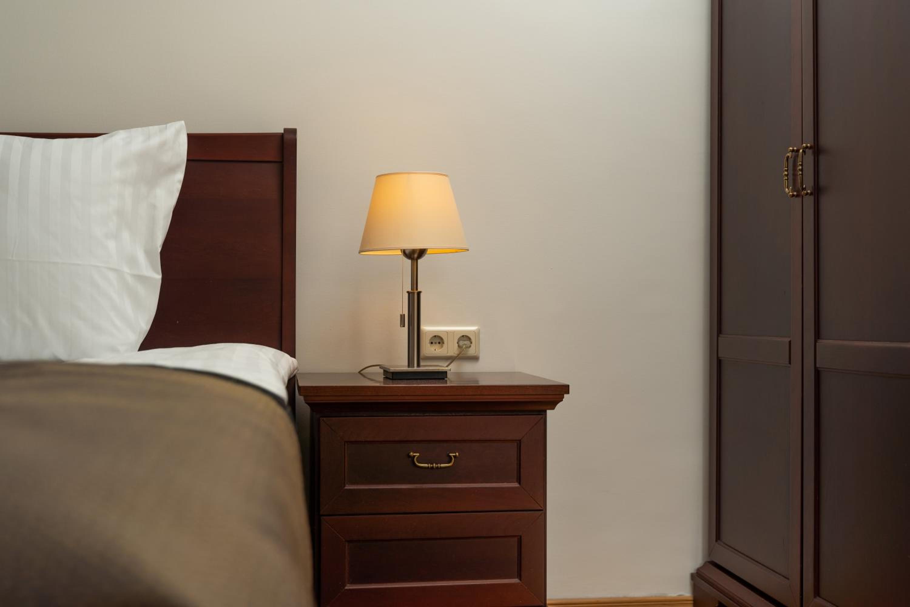 Suite - Photo 6