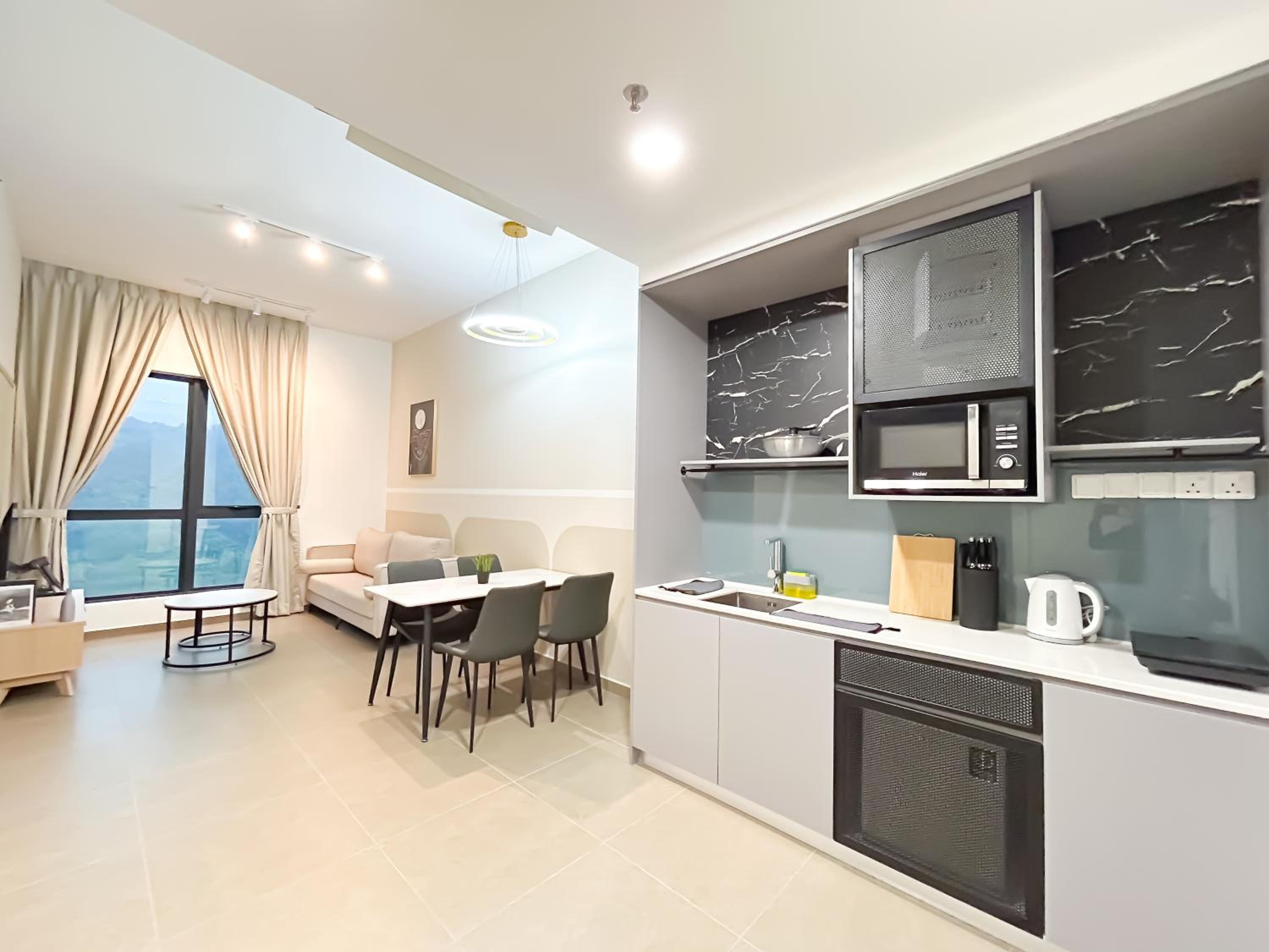 Two-Bedroom Apartment - Photo 2