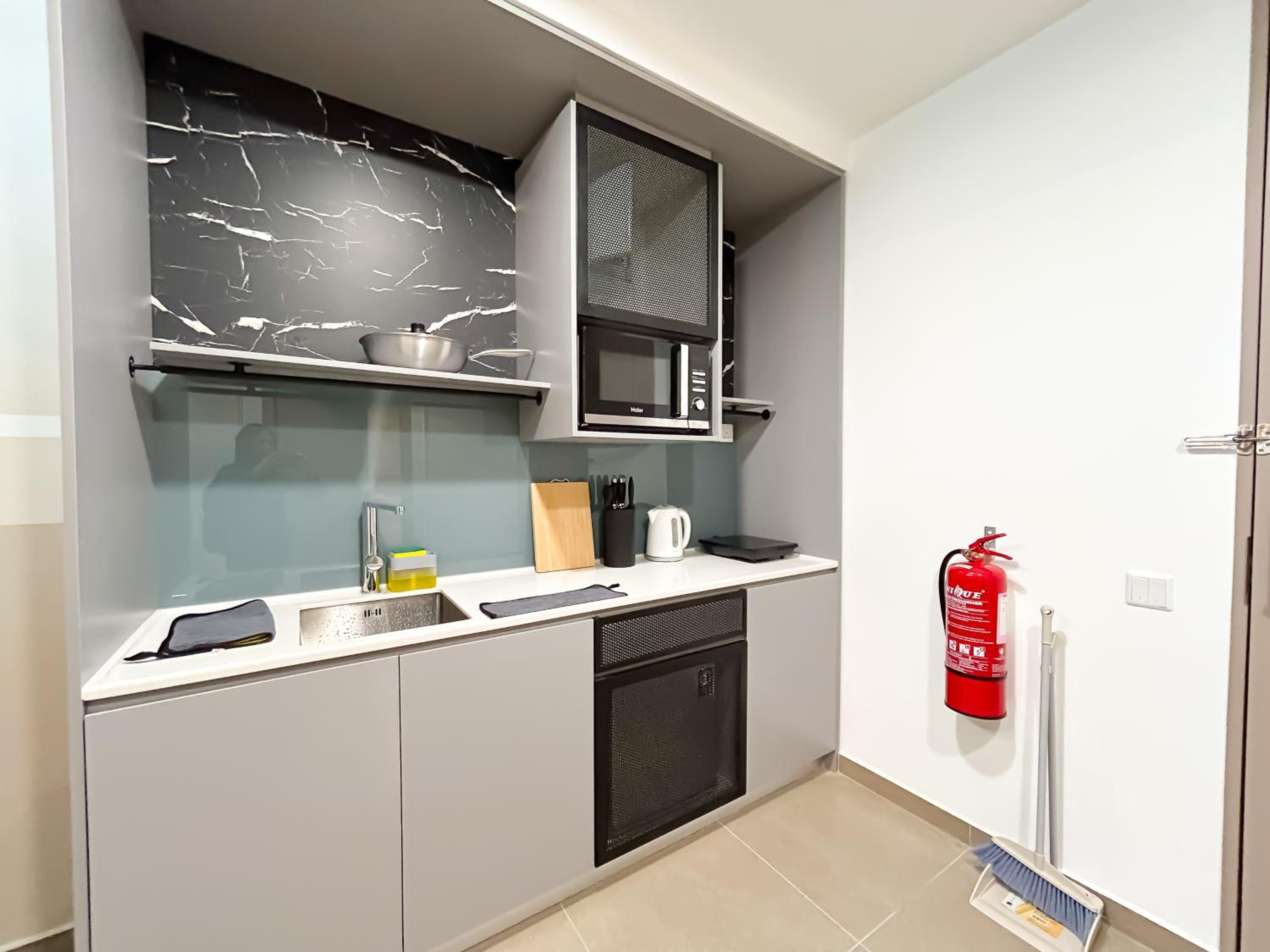 Two-Bedroom Apartment - Photo 10