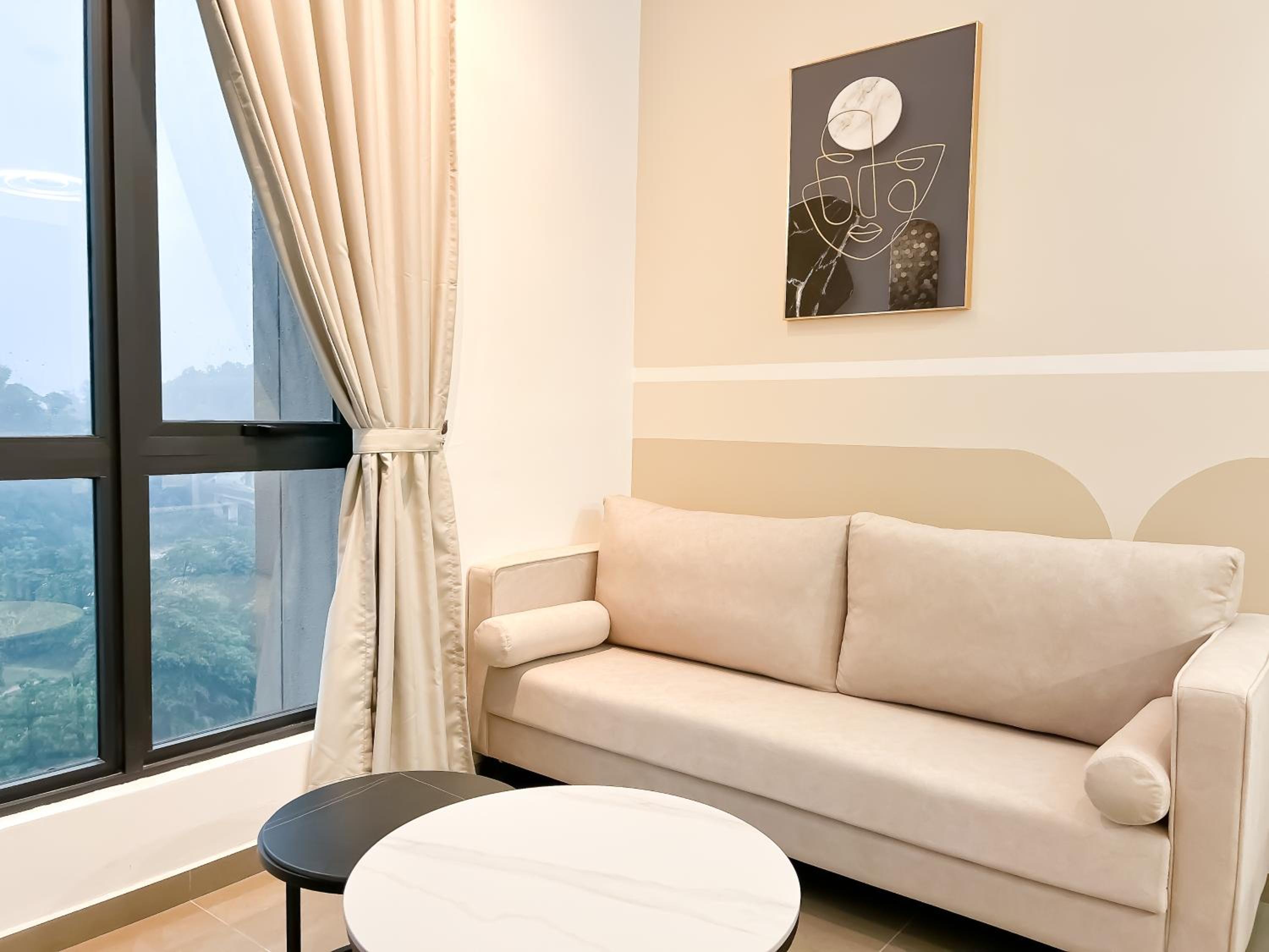Two-Bedroom Apartment - Photo 4