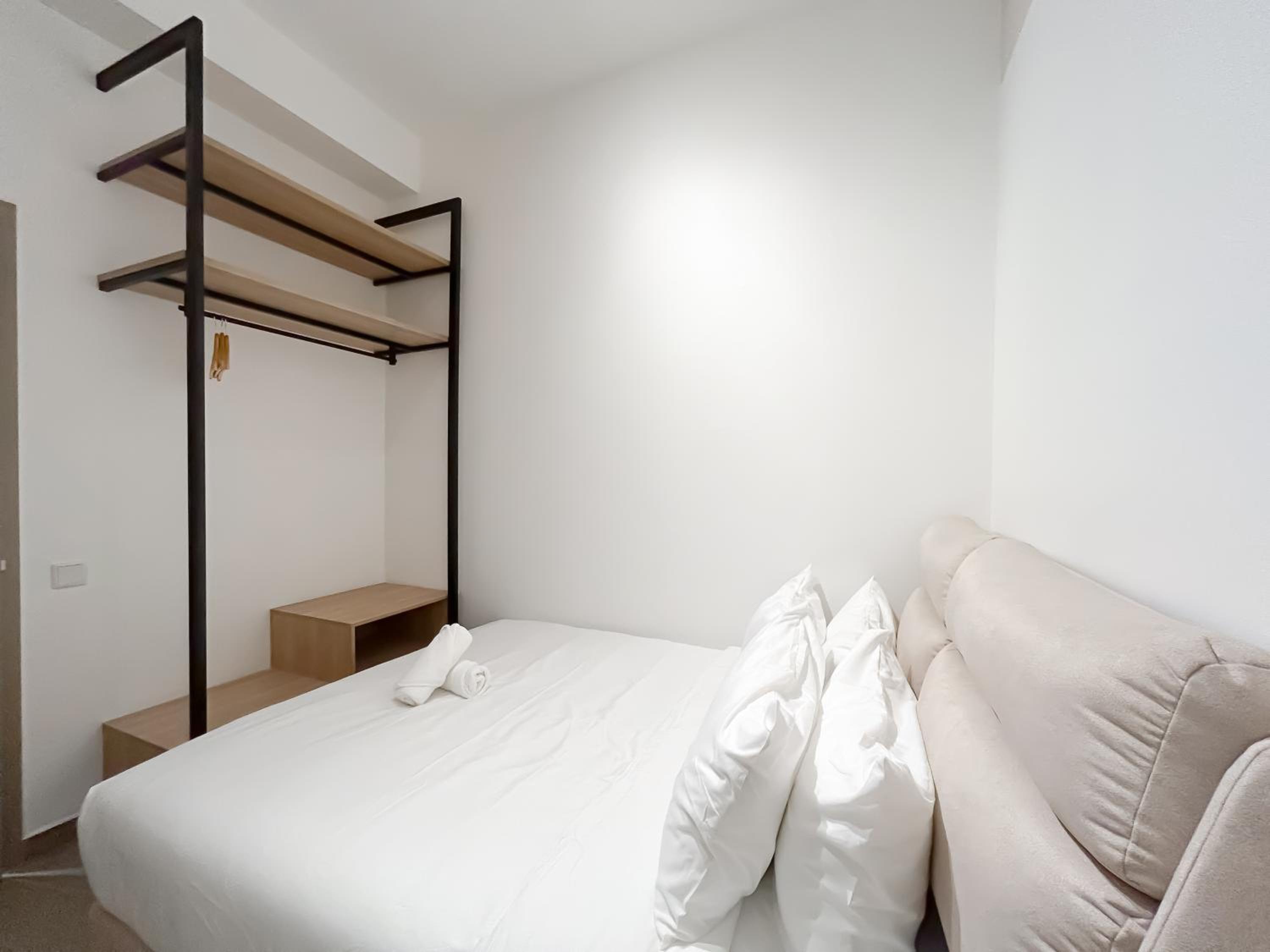 Two-Bedroom Apartment - Photo 29