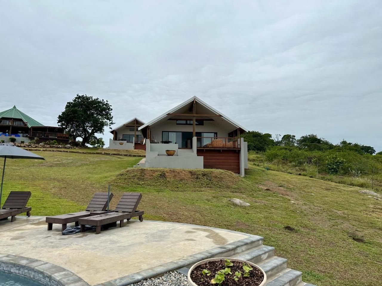 Deluxe Villa photo 2