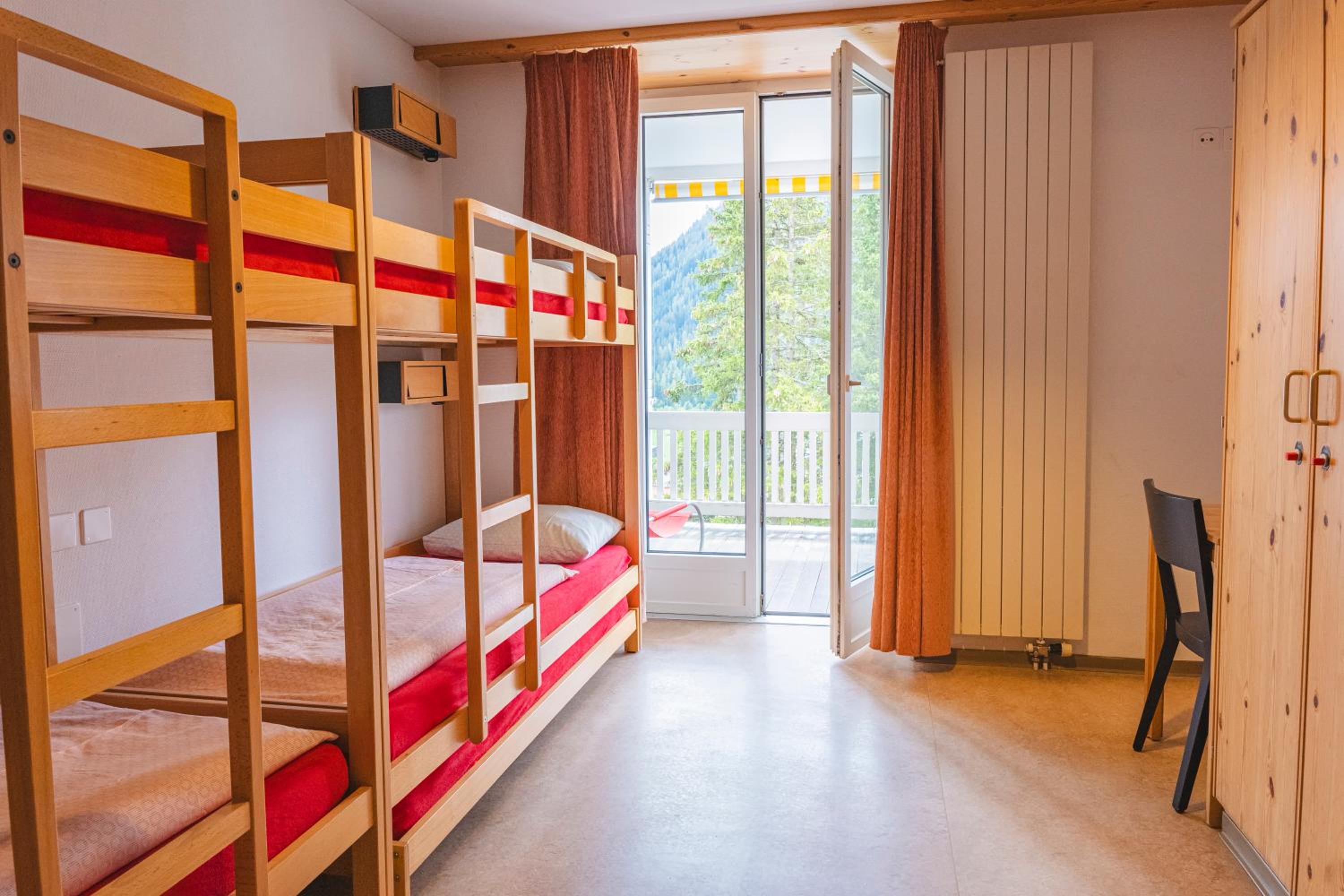 Quadruple Room with Balcony photo 2
