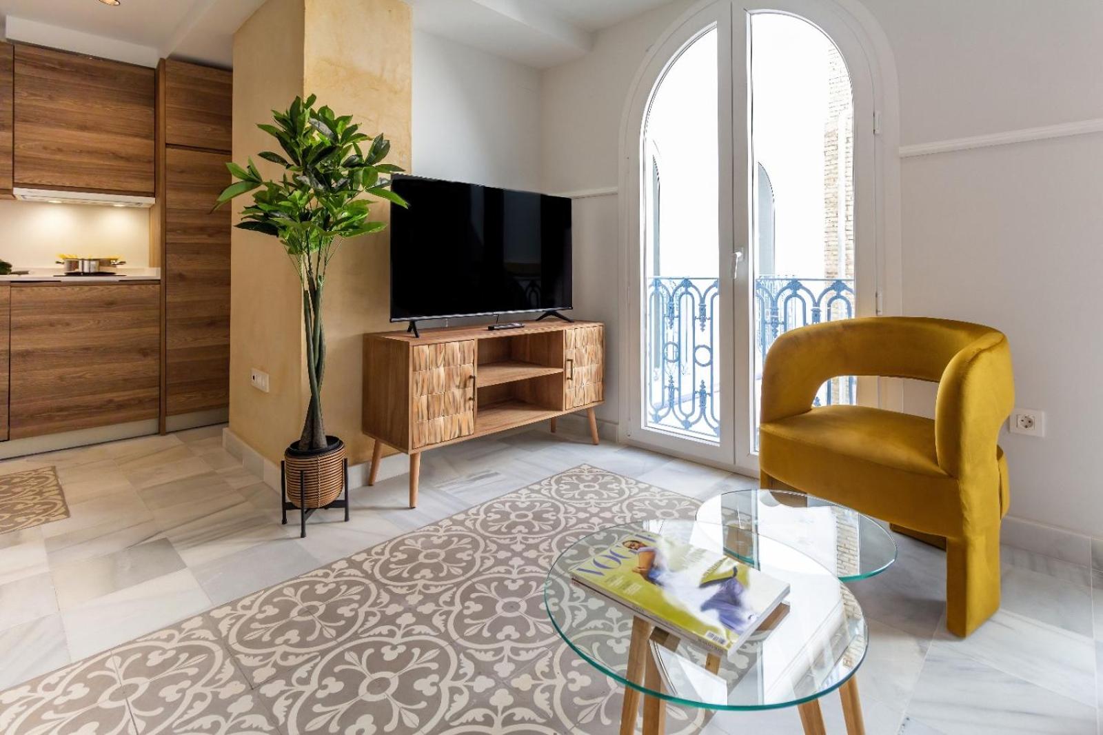 One-Bedroom Apartment - Photo 11