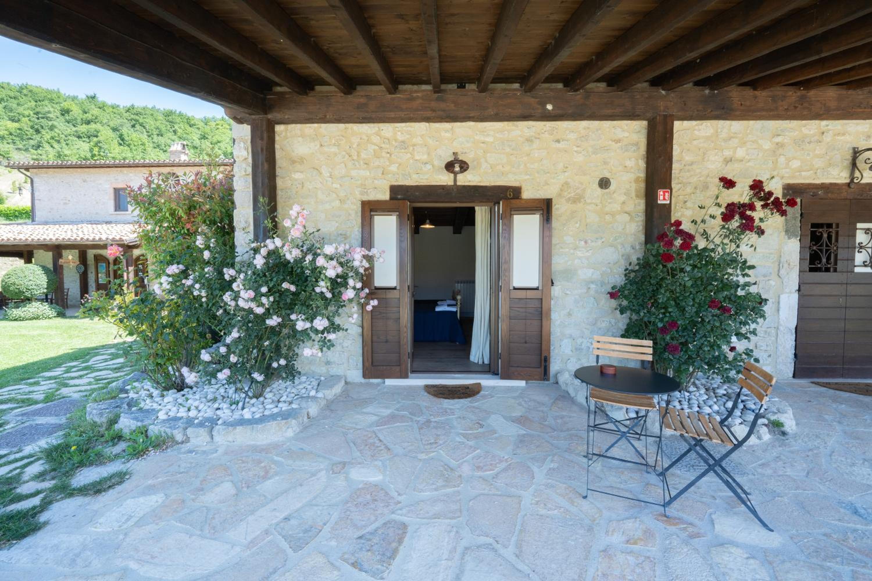 Triple Room with Garden View photo 3