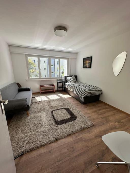 Two-Bedroom Apartment photo 3
