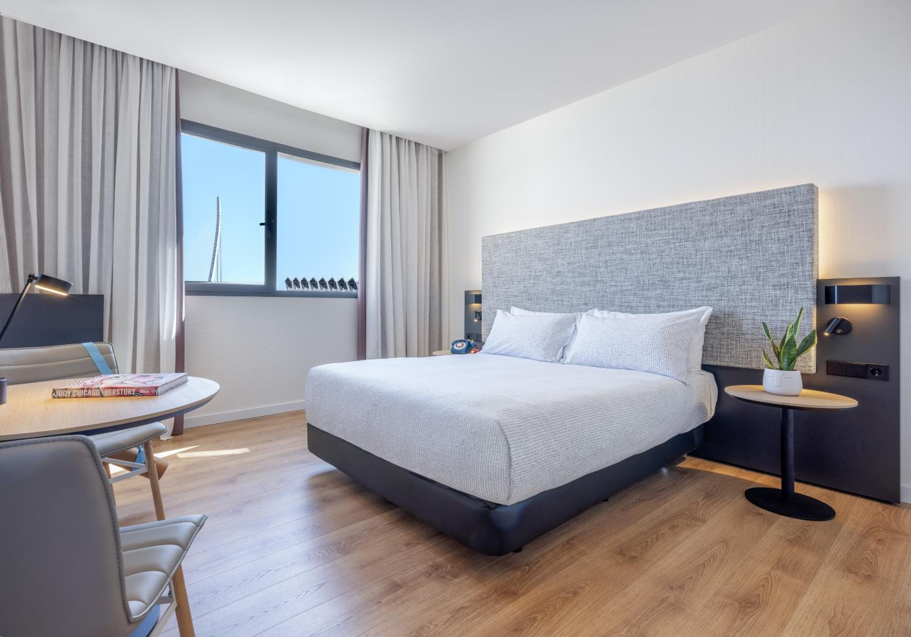 INNSIDE Room