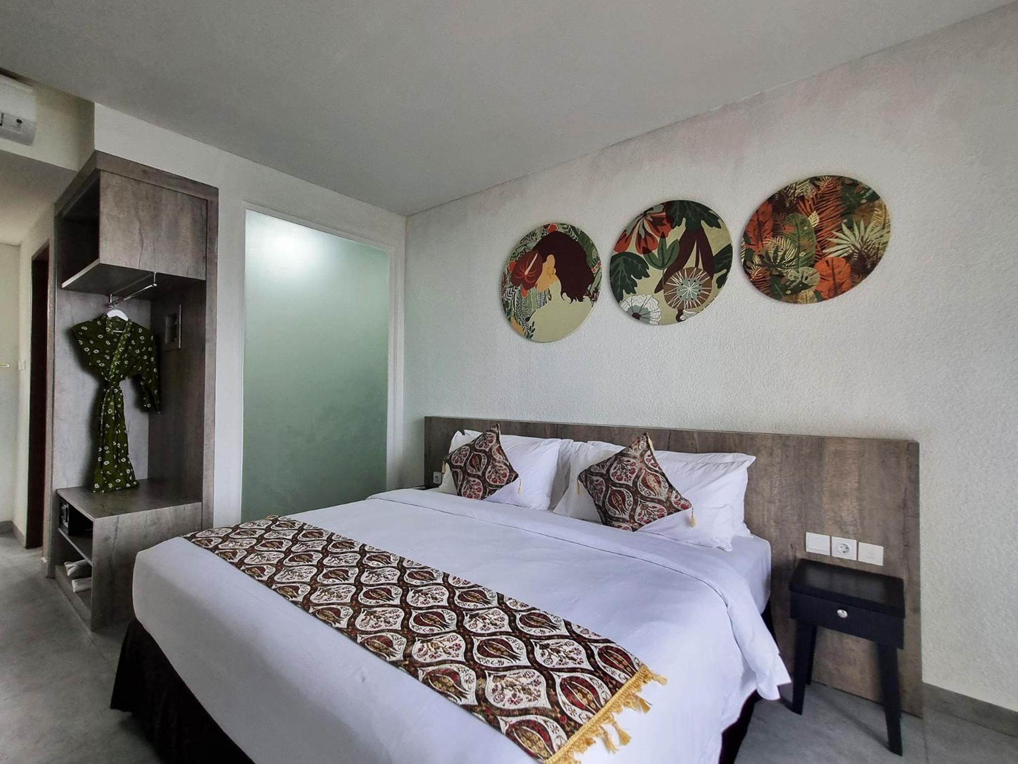 Natuna Room - Photo 9