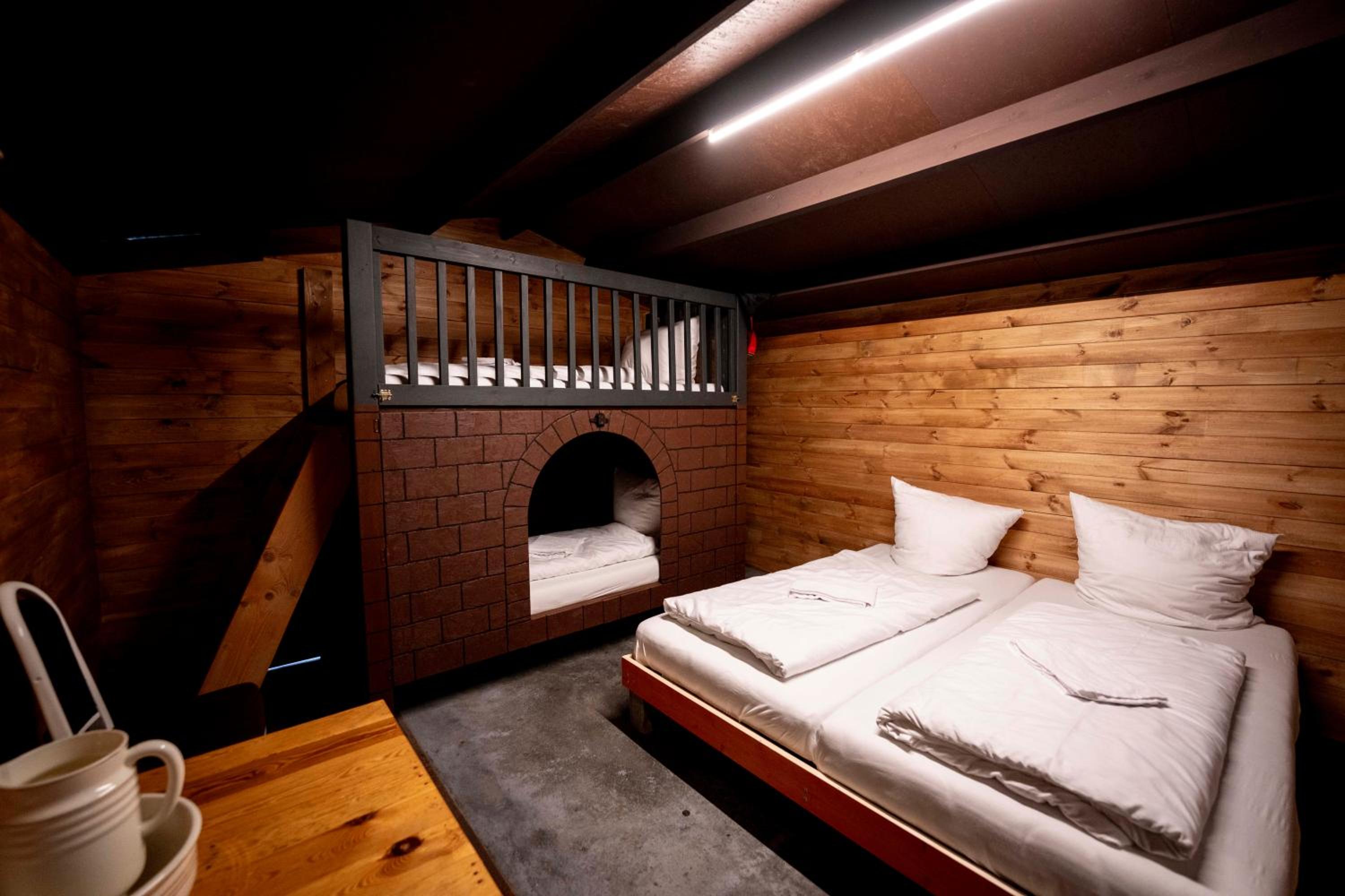 Standard Quadruple Room photo 3