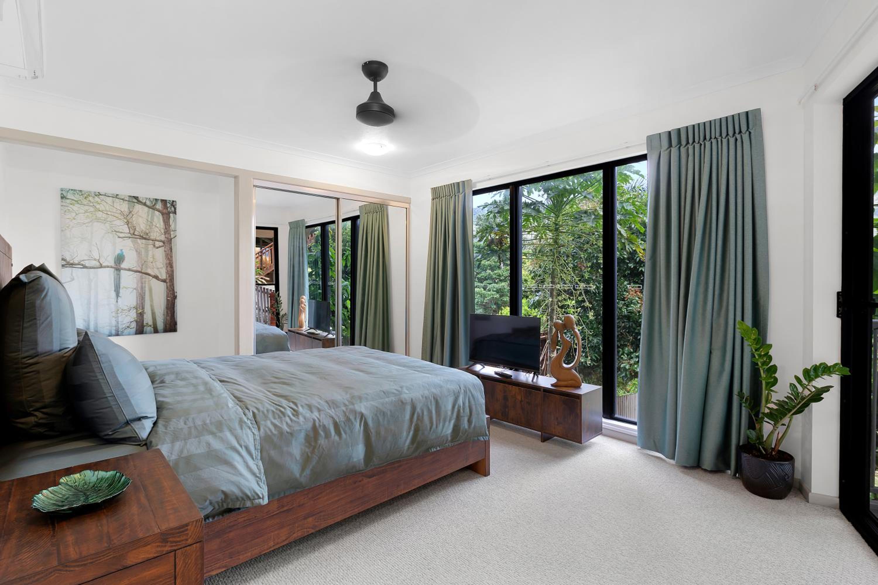 Two-Bedroom Apartment with Terrace photo 1