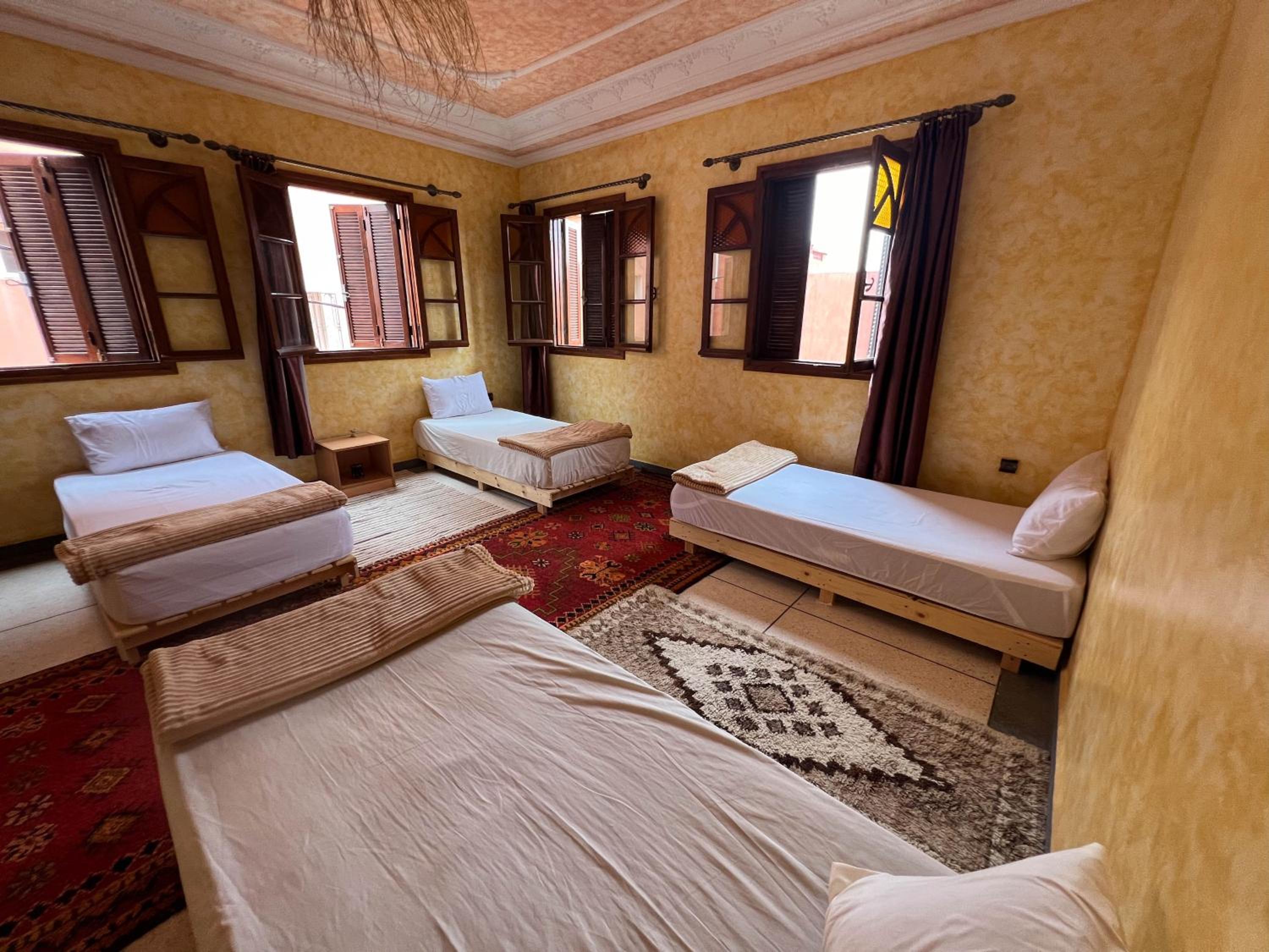Bed in 4-Bed Dormitory Room photo 3
