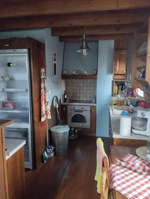 Three-Bedroom House photo 2