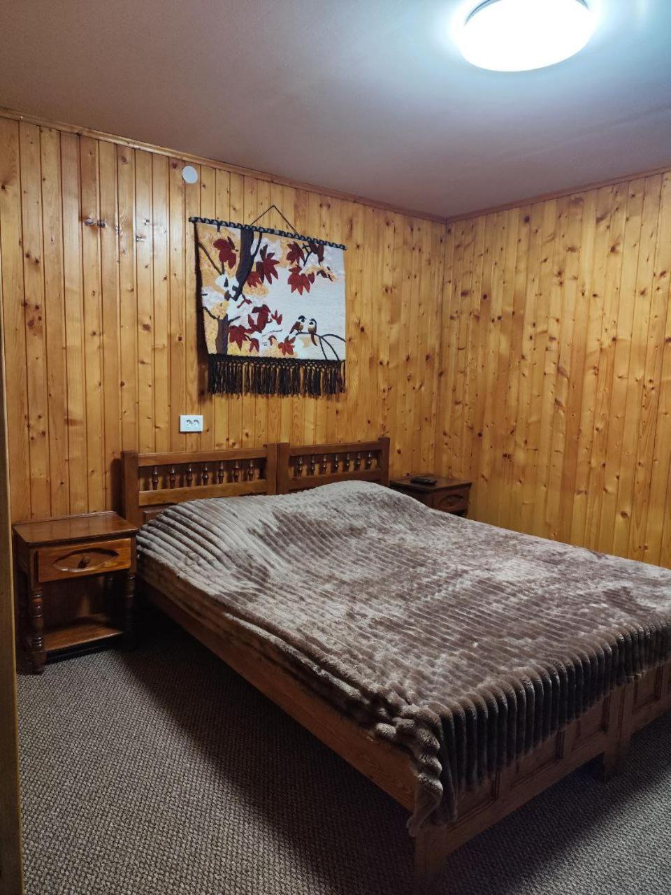 Deluxe Double Room with Shower photo 2