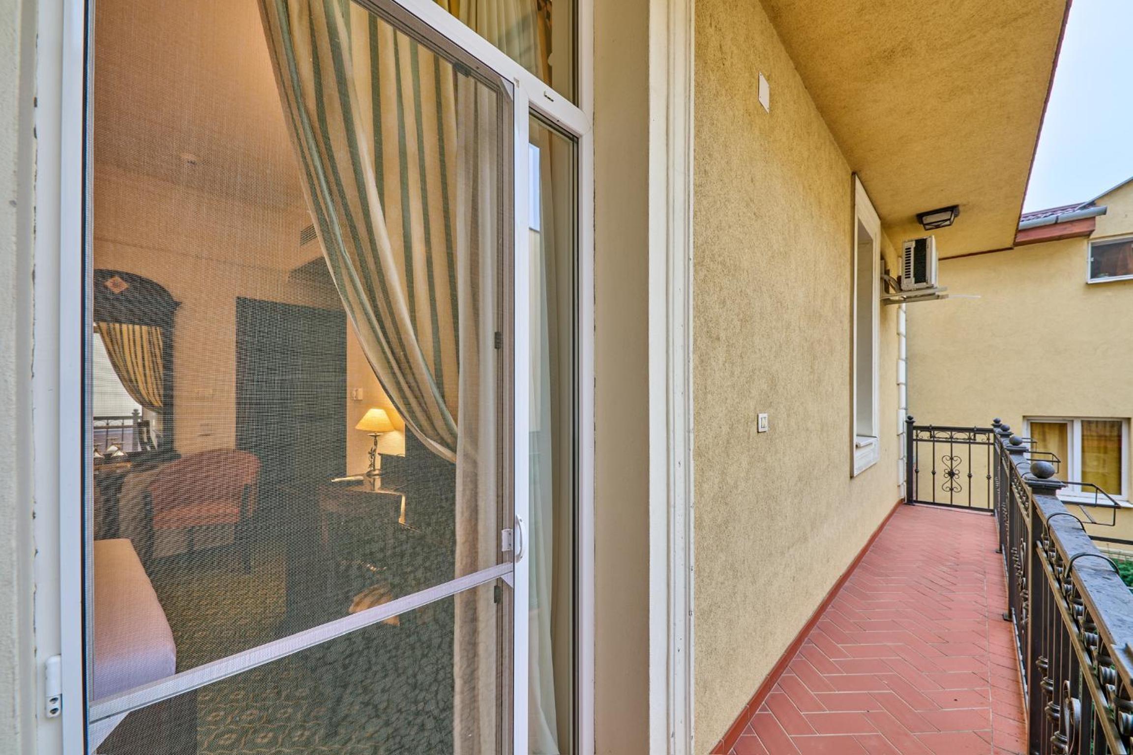 Double Room With Balcony
