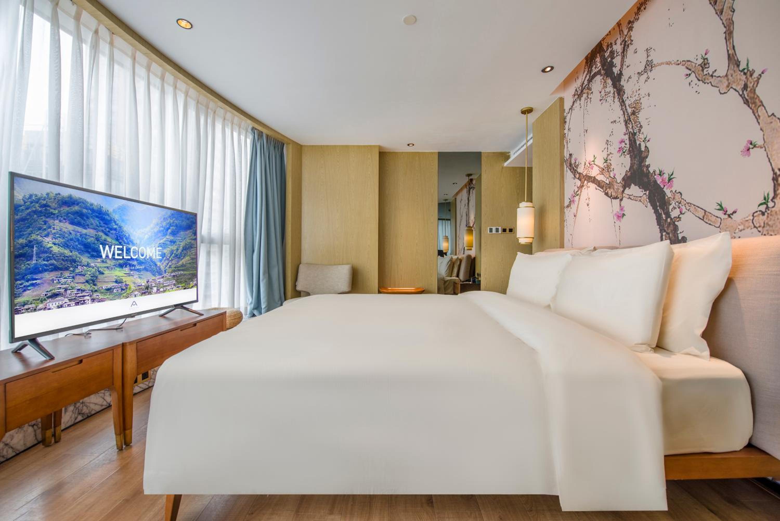Executive Double Room with Bathtub photo 2