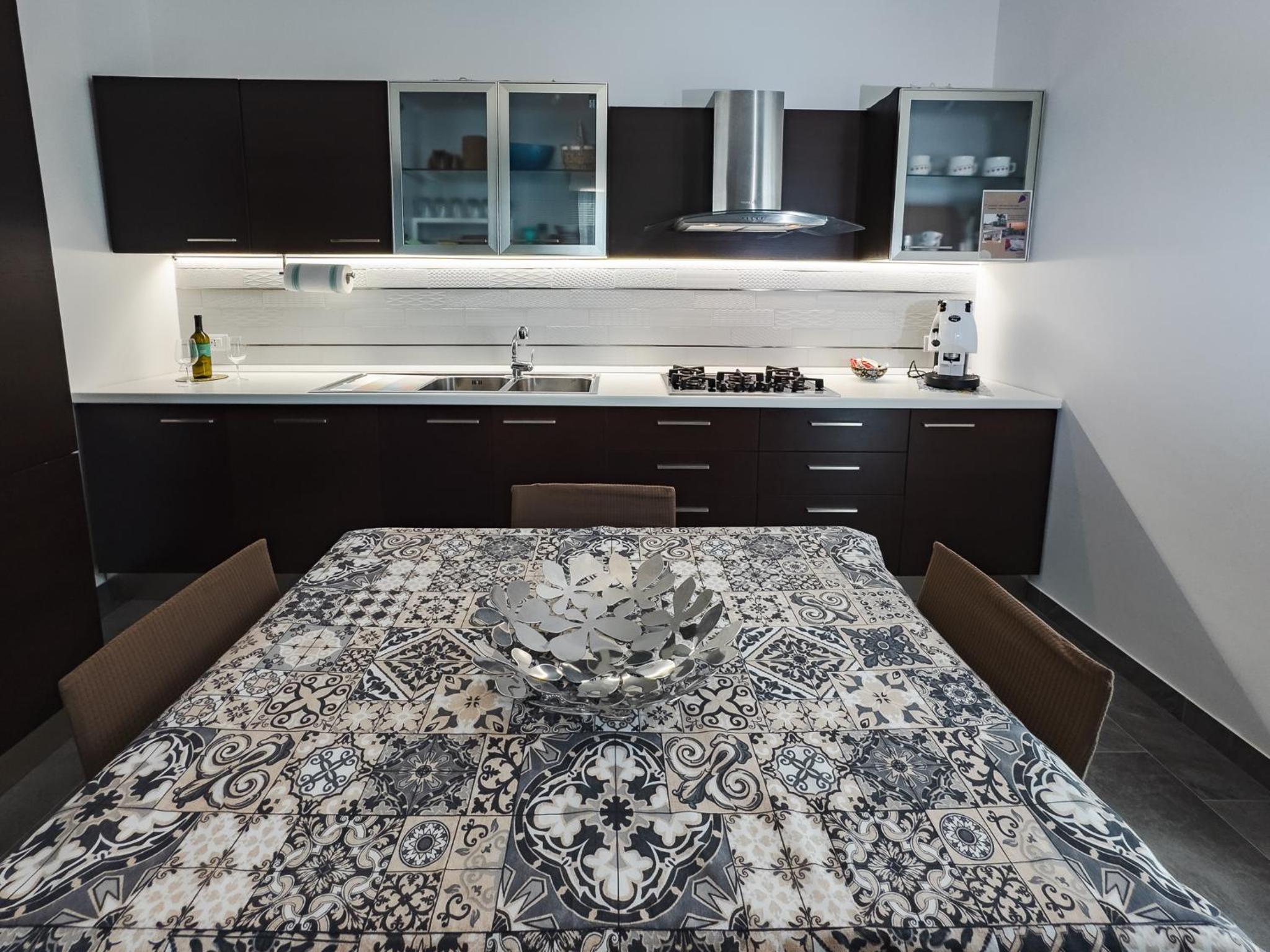 One-Bedroom House - Photo 38