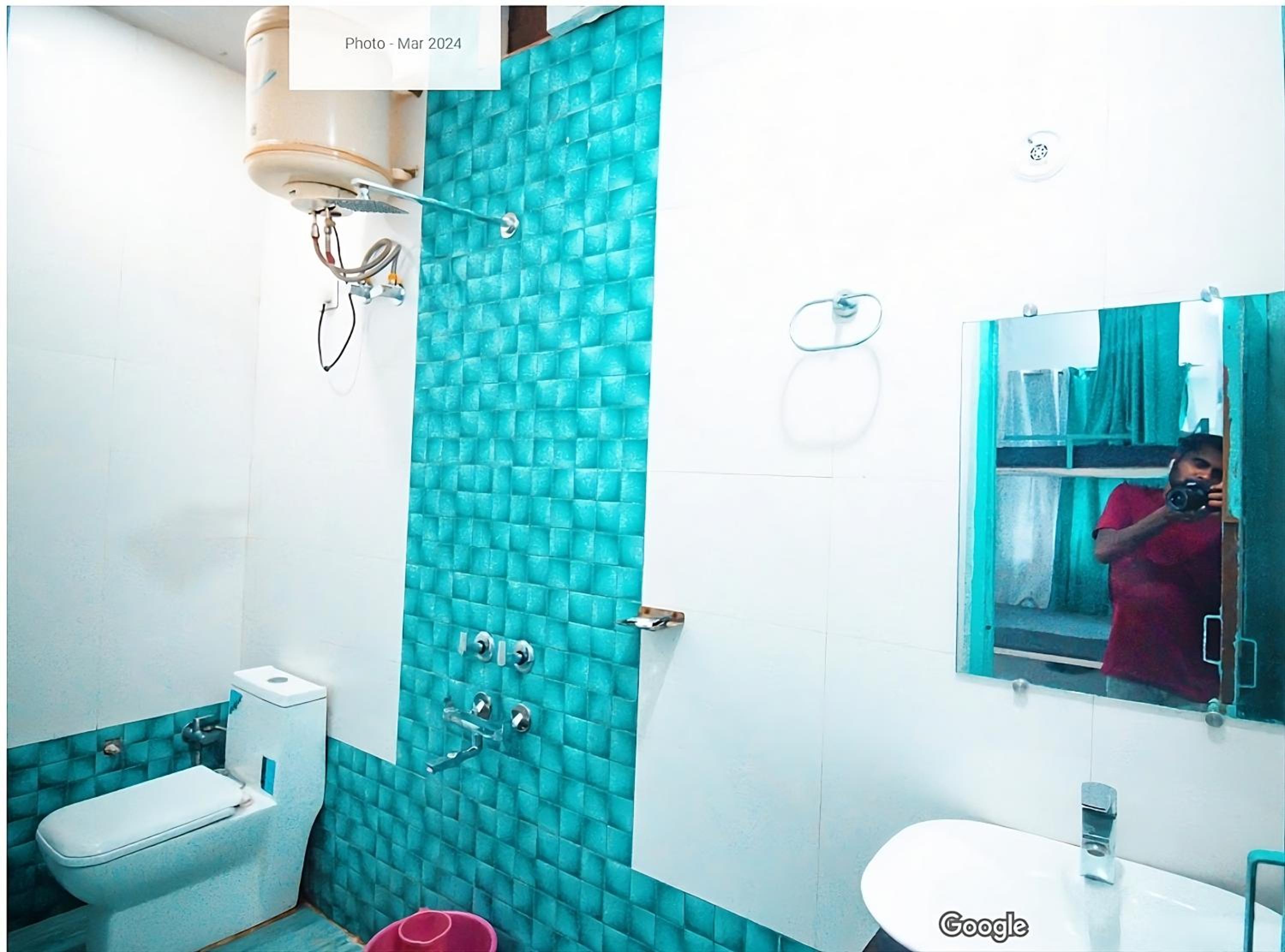 4-Bed Mixed Dormitory Room photo 3