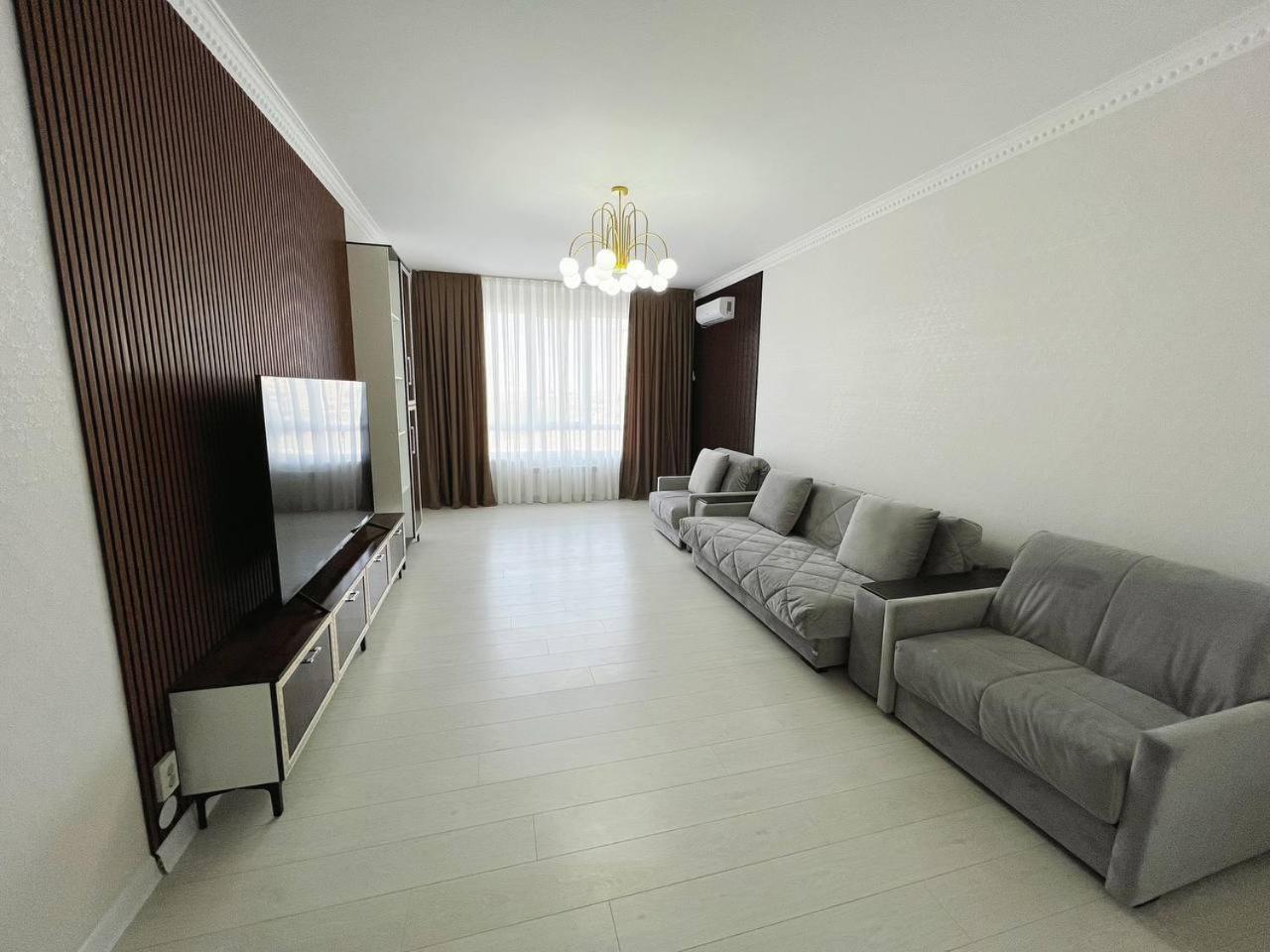 Two-Bedroom Apartment photo 2