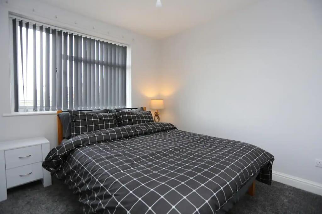 Three-Bedroom House photo 1