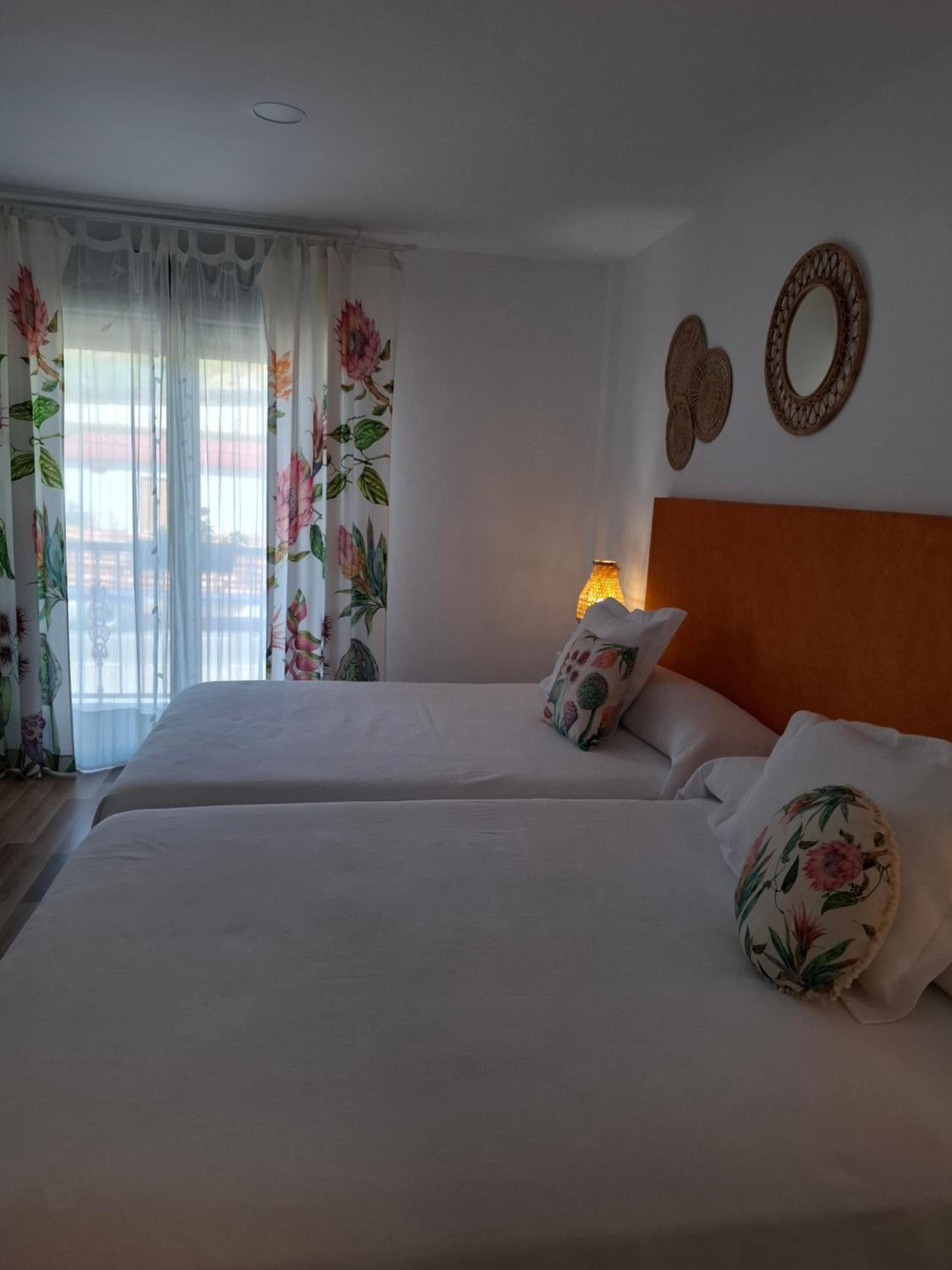 Habitación Doble con Dos Camas Dobles