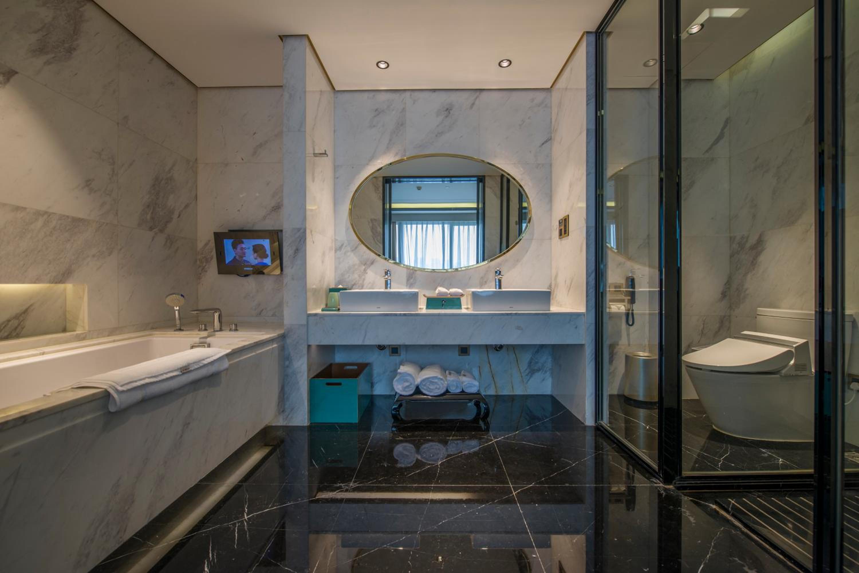 Superior Suite photo 2