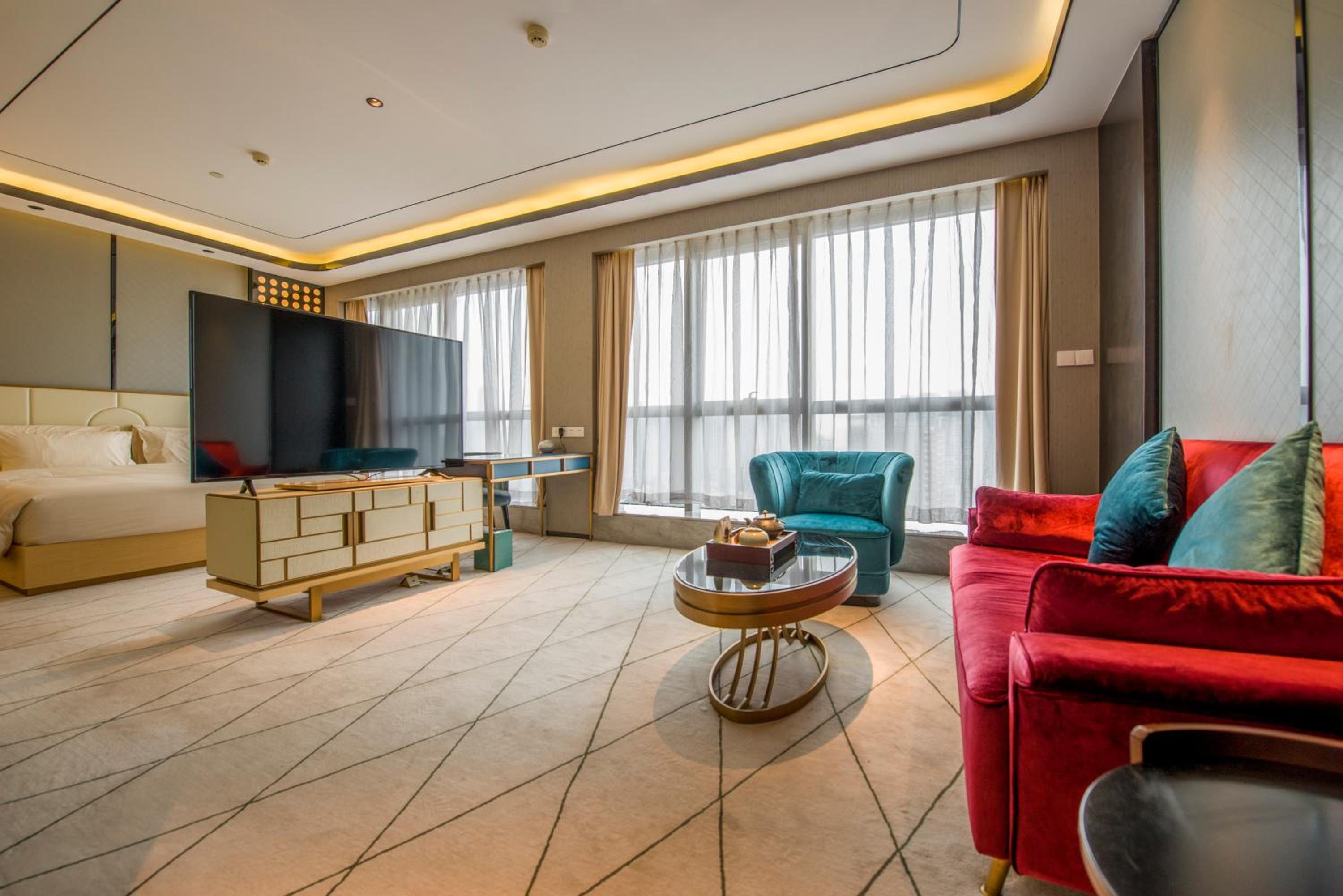 Executive Suite with River View photo 3