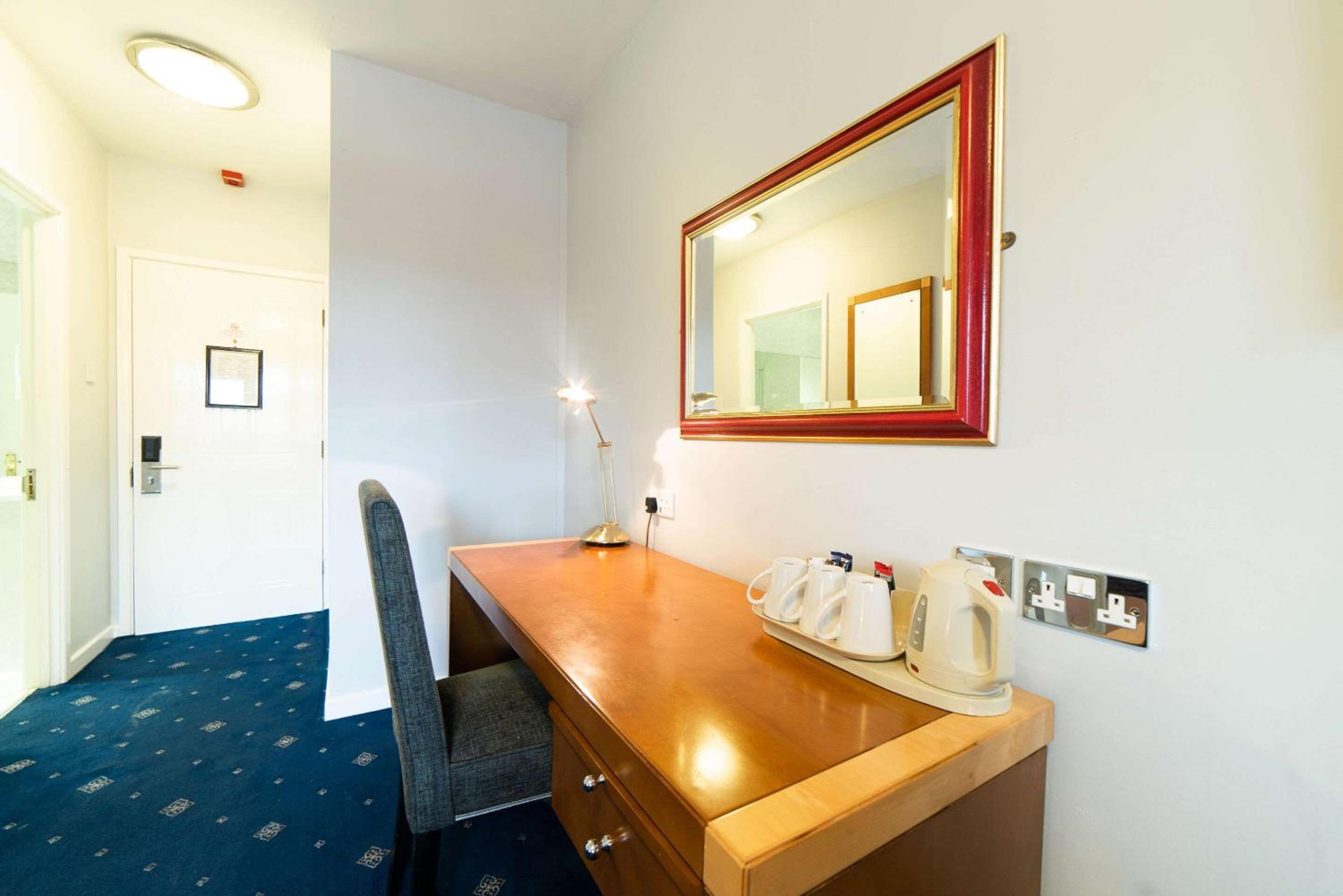 Business Triple Room photo 1